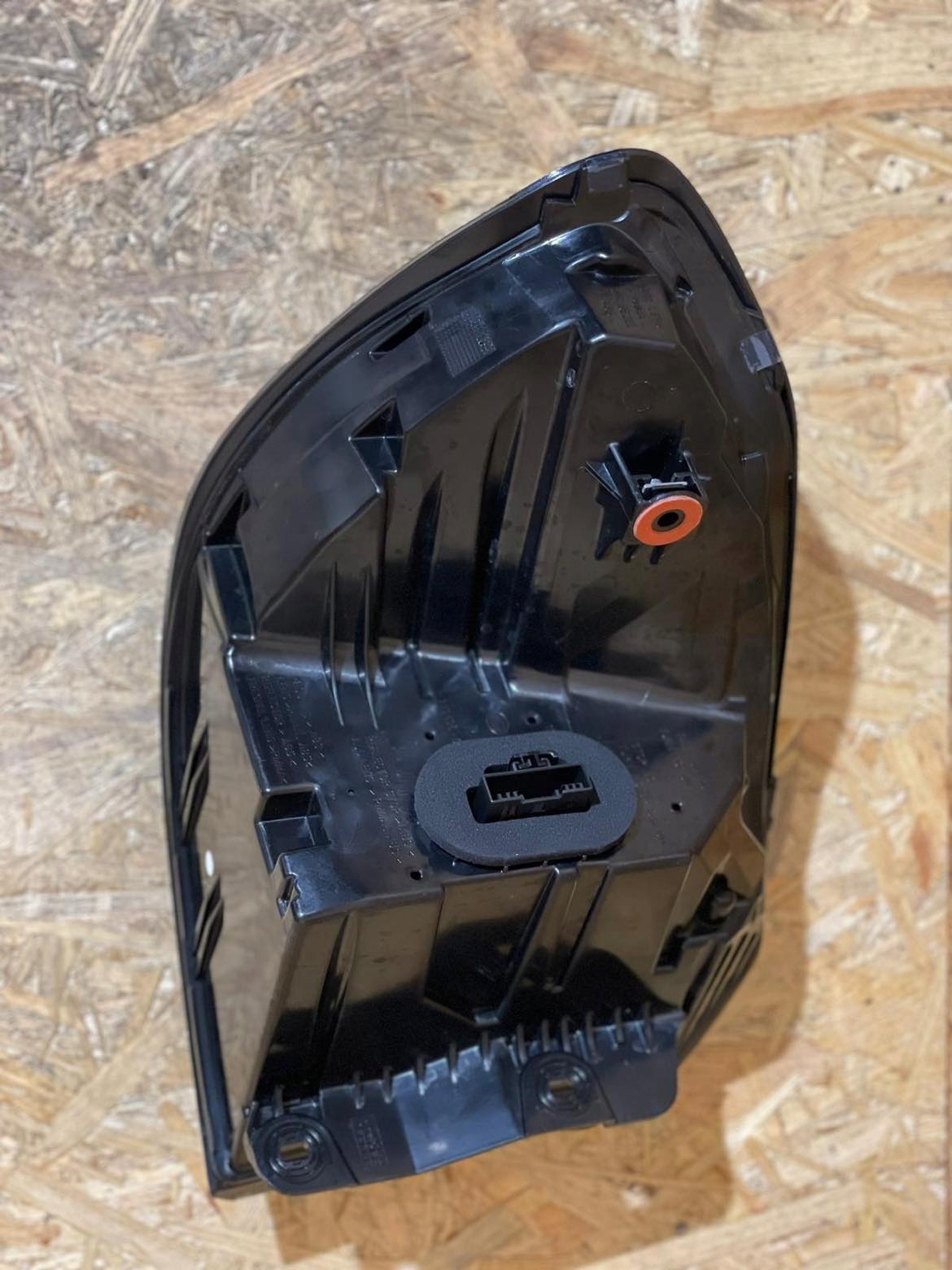 фонарь правый BMW X3 G01 21- европа