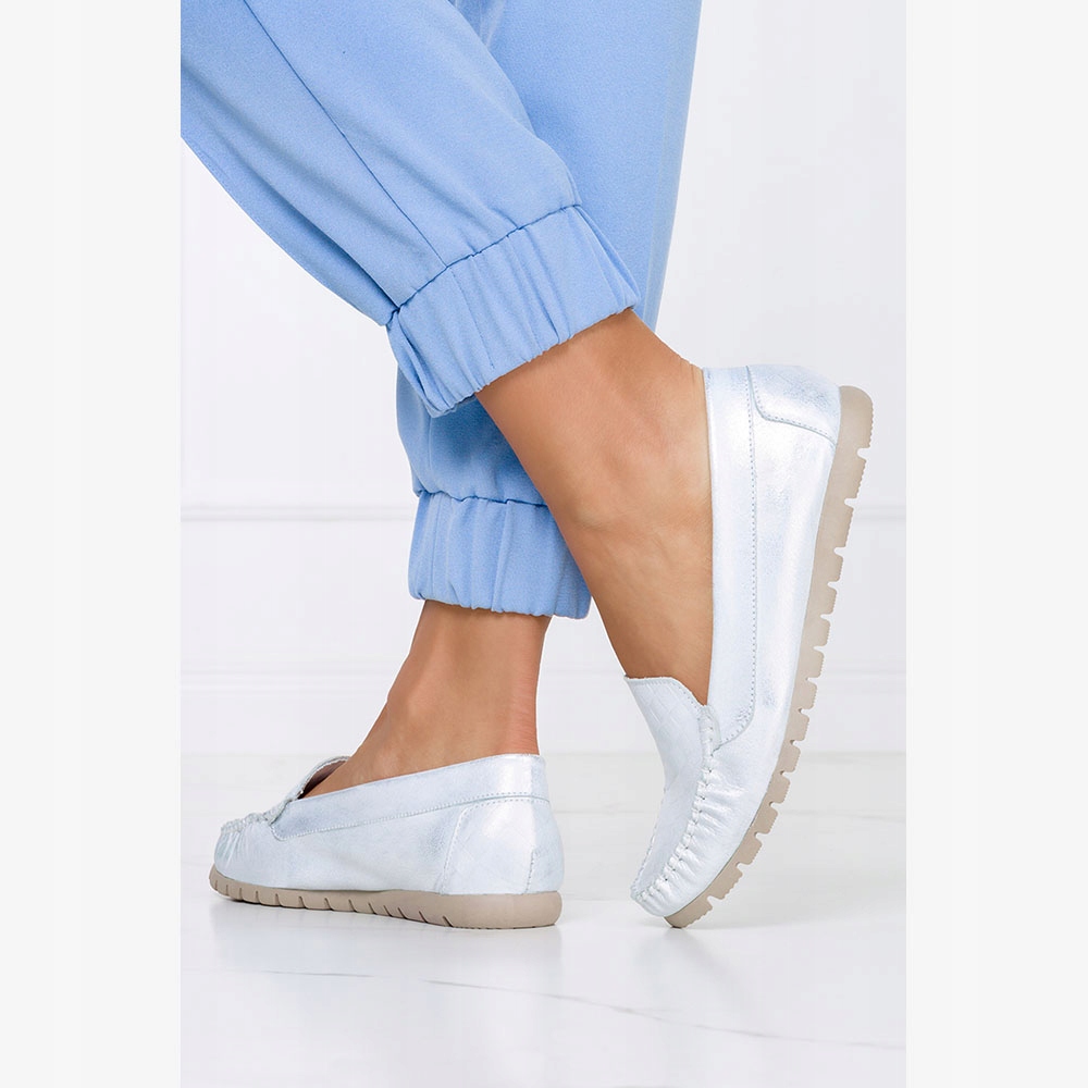 MOKASYNY PÓŁBUTY BŁYSZCZĄCE POLSKIE SKÓRZANE r 37 Oryginalne opakowanie producenta pudełko