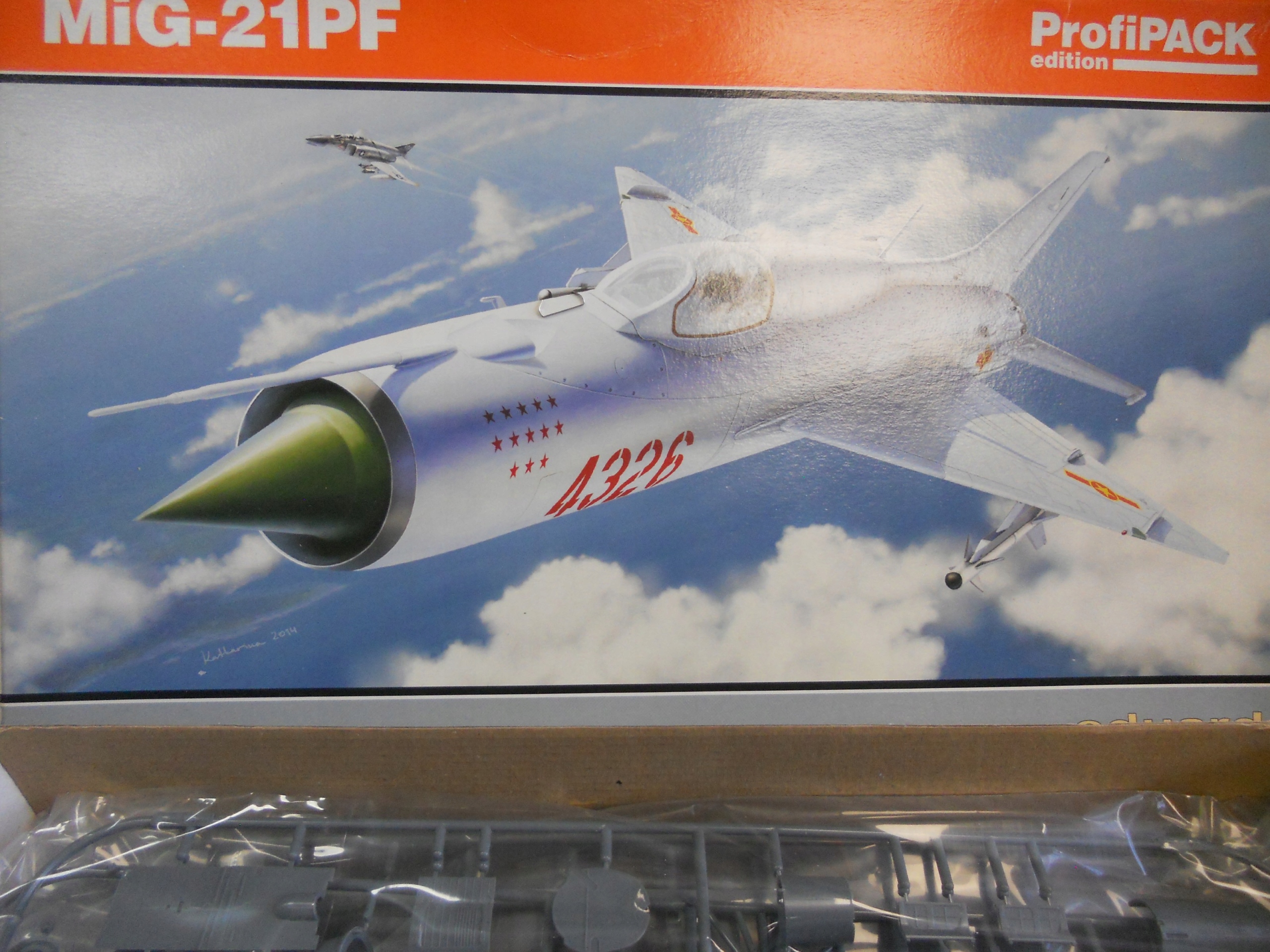 Eduard 8236 MiG-21PF 1/48 modelarz
