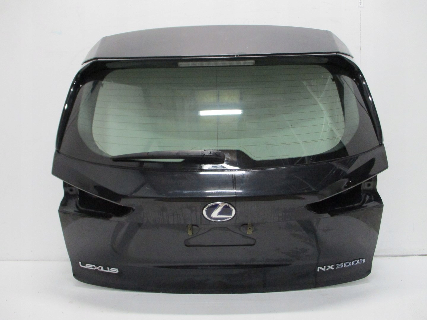 Klapa tylna LEXUS NX300 LIFT 18R KAMERA
