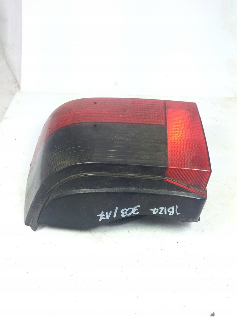 light rear SEAT IBIZA right SEAT
