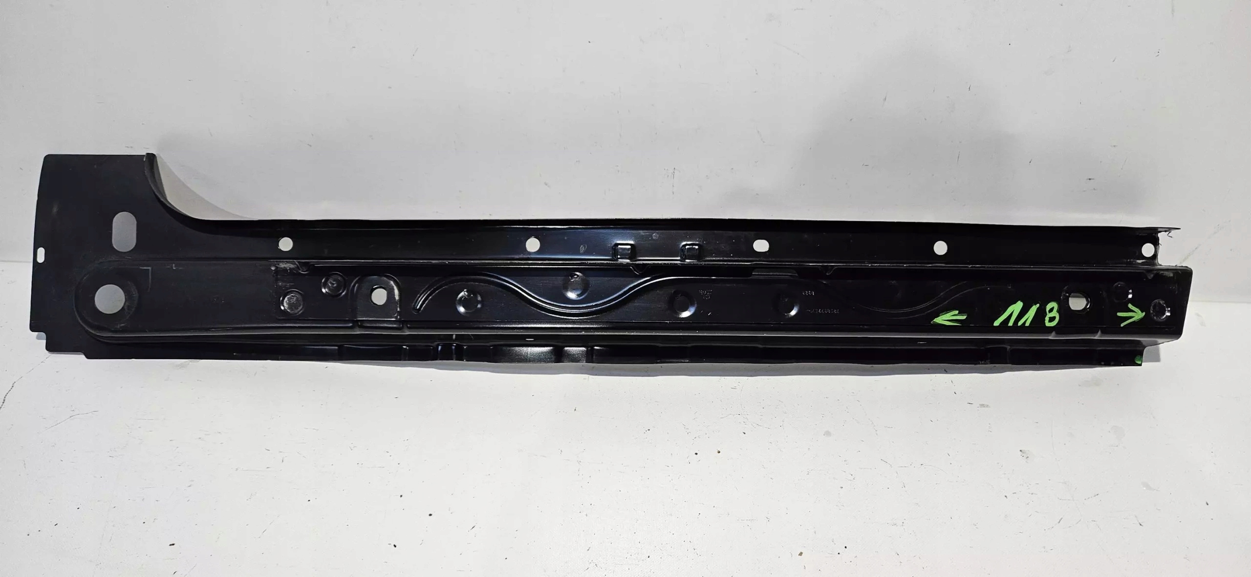 PAS TYLNY TYŁ DACIA DOKKER 791837257R NOWY ORYG