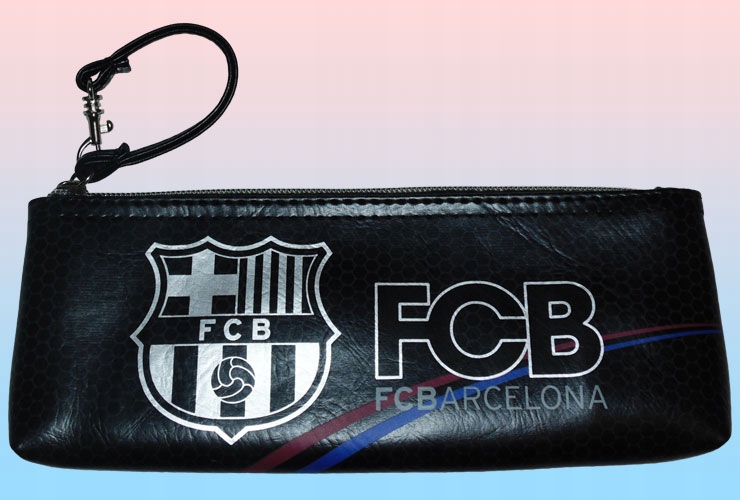 FC BARCELONA PIÓRNIK SZKOLNY FCB KOSMETYCZKA NA ZAMEK Marka inna
