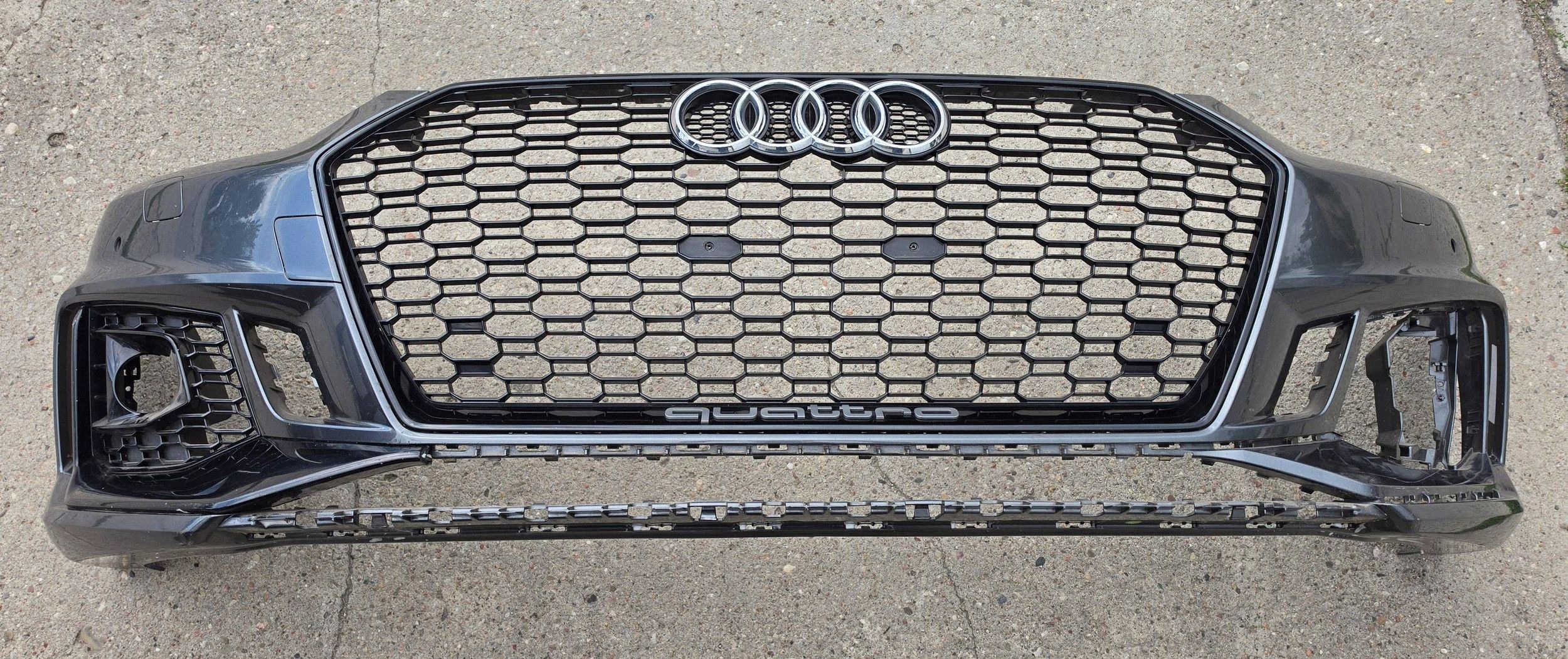 Audi RS5 8w6 before lift 2017-2020 8w6807437 front bumper grill
