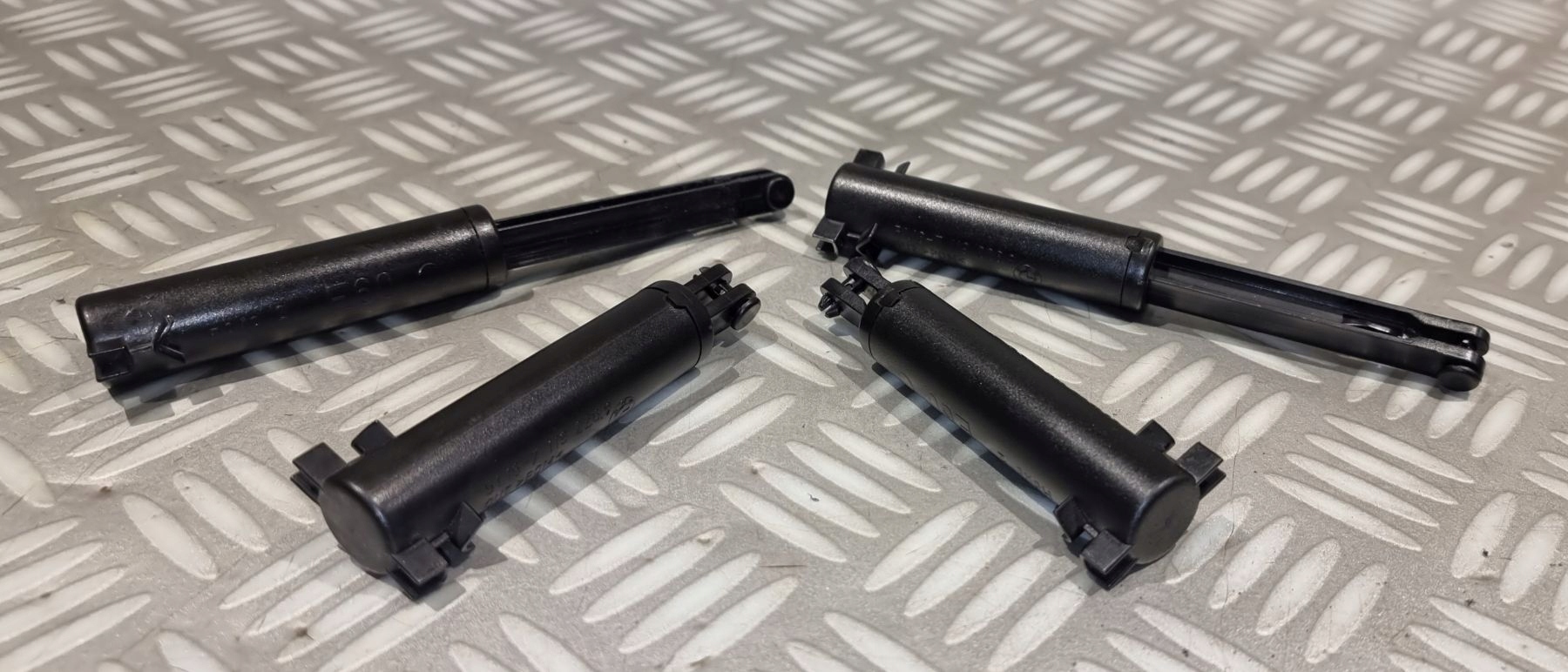 BMW 5 E60 E61 сервопривод бардачок на пассажира 7119226 7119226.9