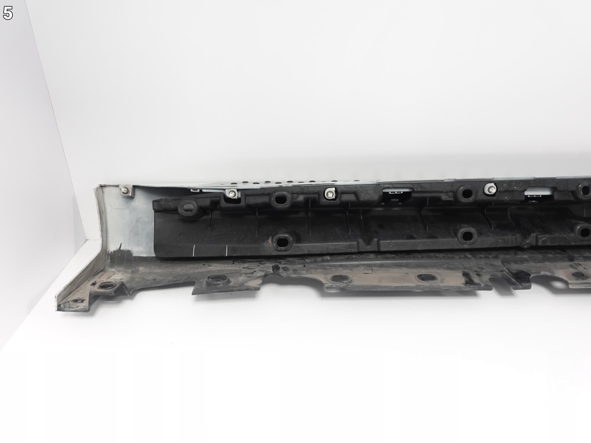 BMW X6 E71 E72 threshold left moulding STOPIEN cap