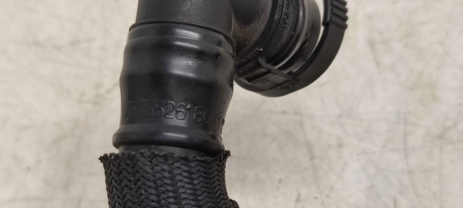 crijevo prijenos odpowietrzajacy Mini R56 1,6 VTI
