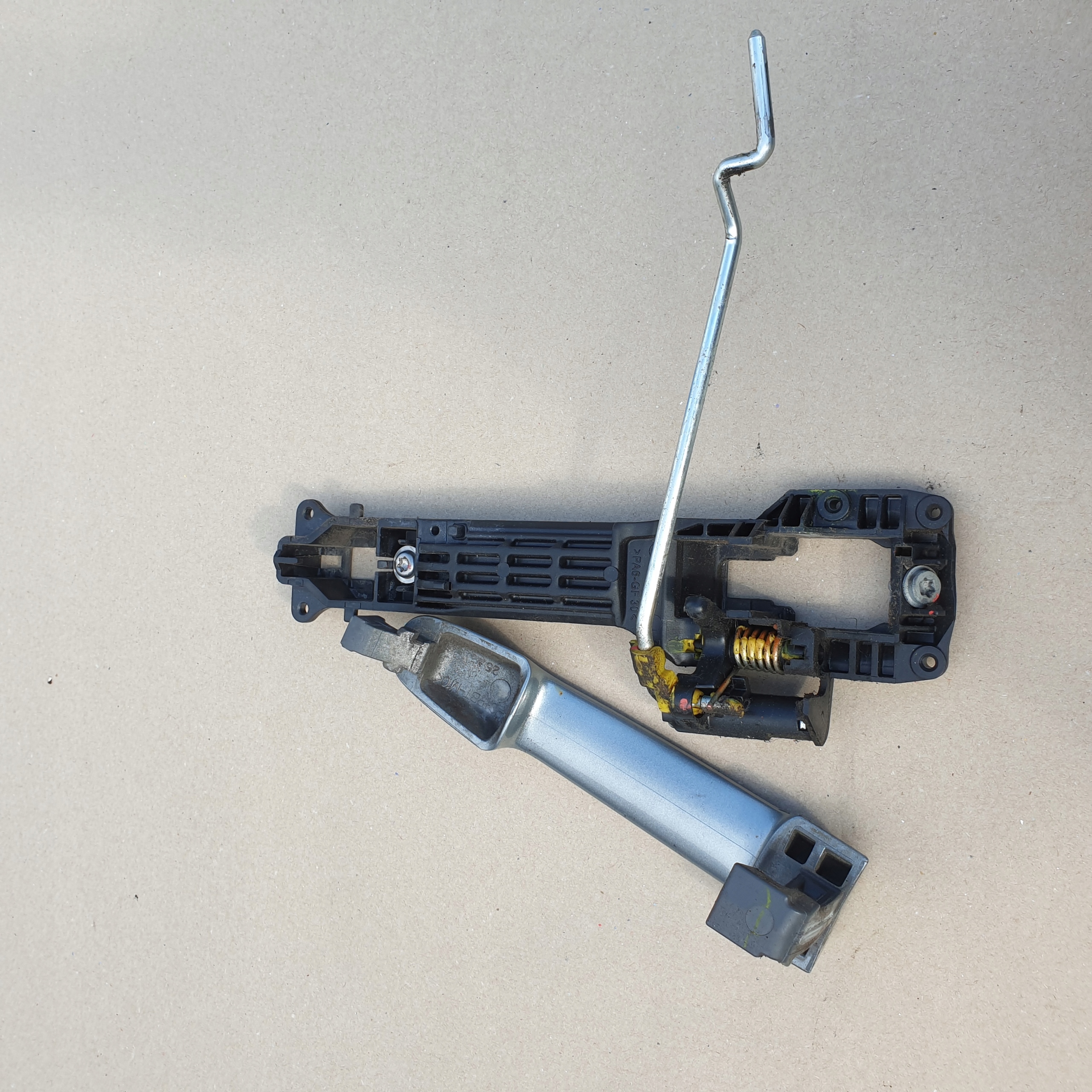 handle exterior door left front TOYOTA YARIS II