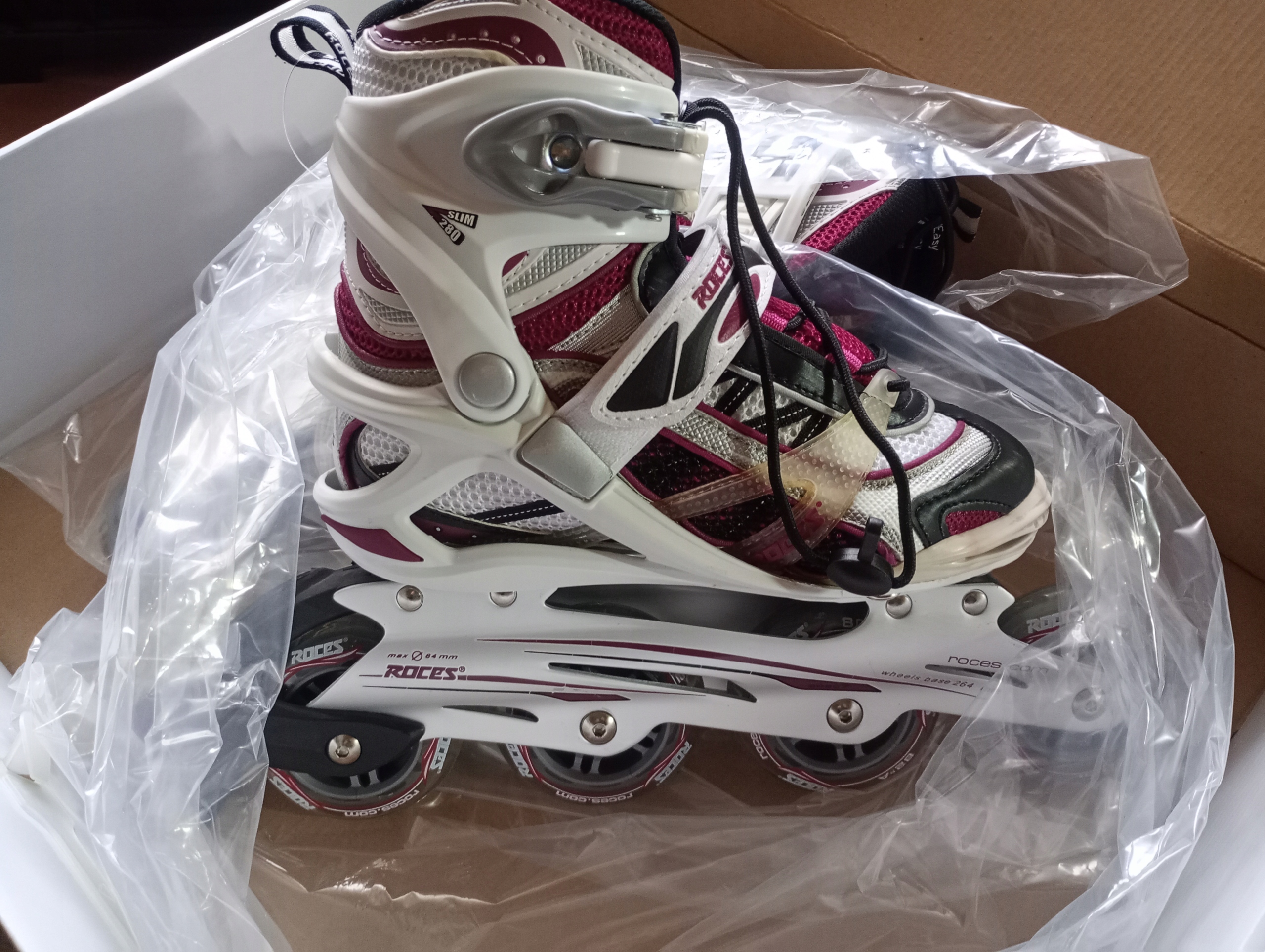 Kolečkové Brusle Roces Slim 280W velikost 36