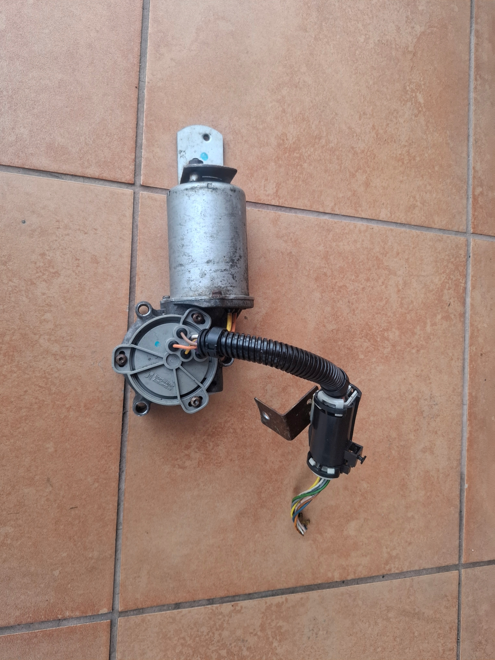 Motor REDUKTORA MERCEDES ML W163 2,7 CDI