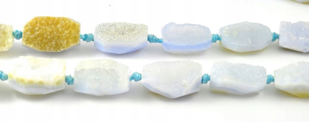 Achátová drůza 20x15 mm Šňůrka