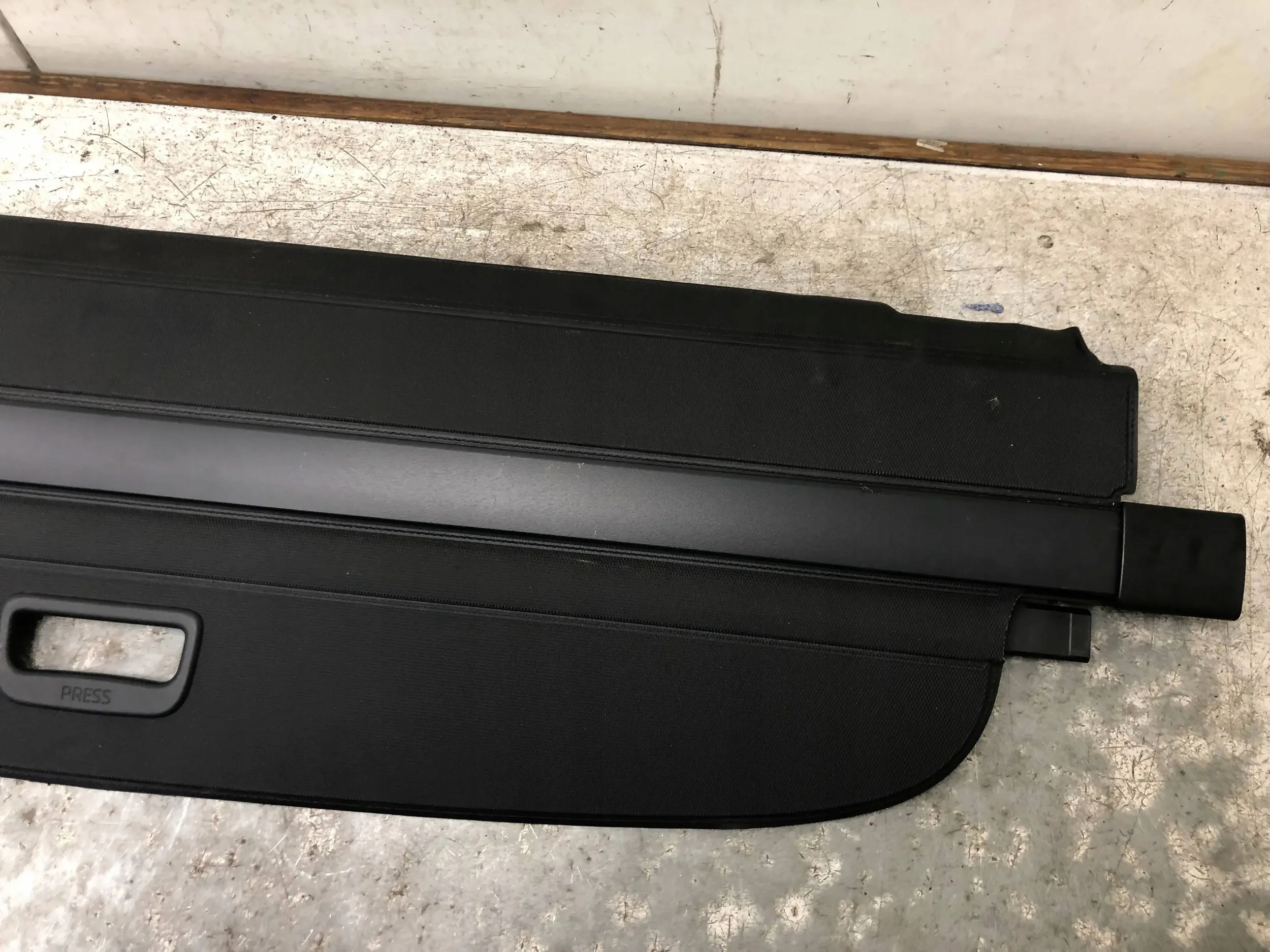 SKODA OCTAVIA III KOMBI VRS blinds boot 5E9867871B