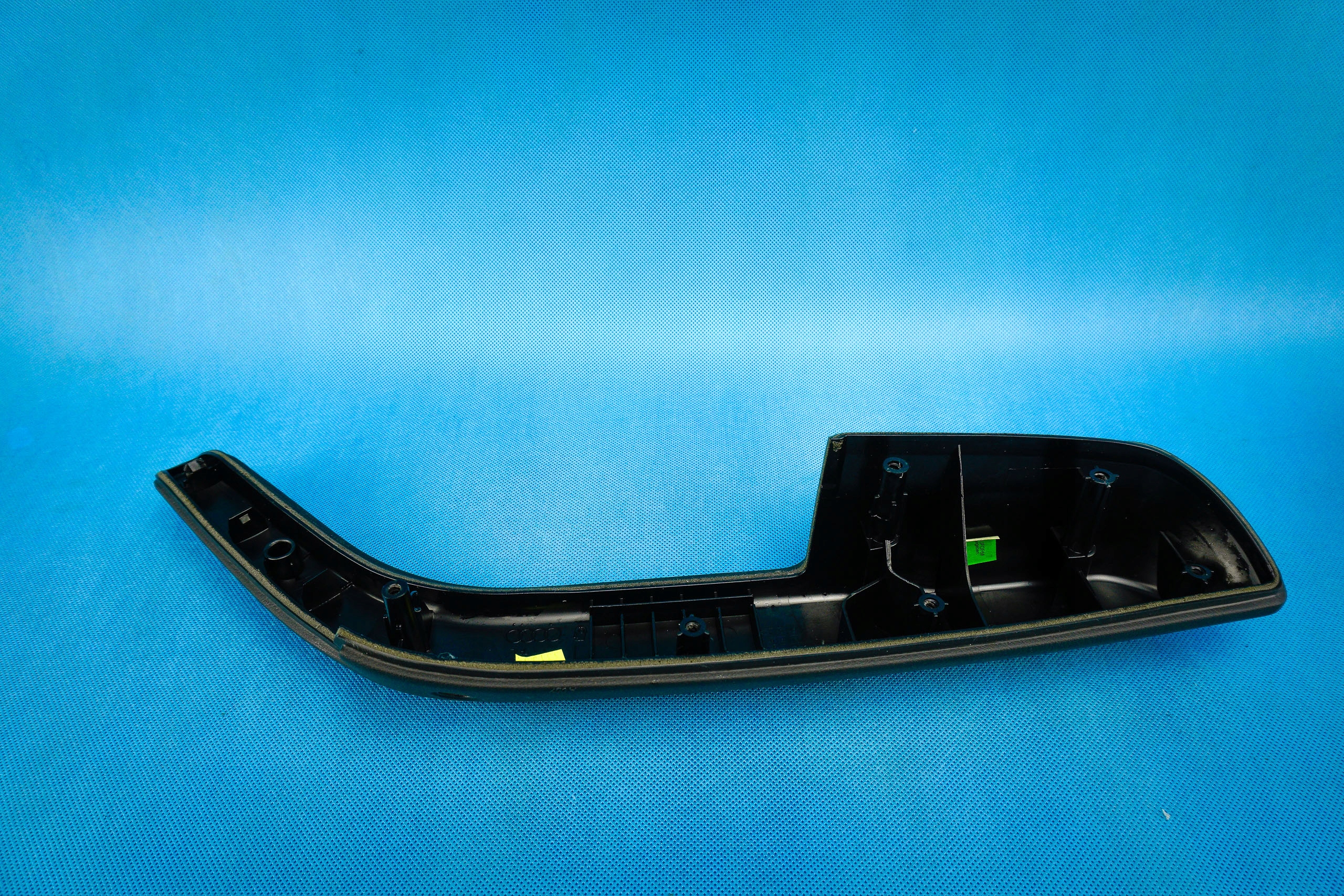armrest door rear part left Audi A6 4F C6 4F0867373 1AD