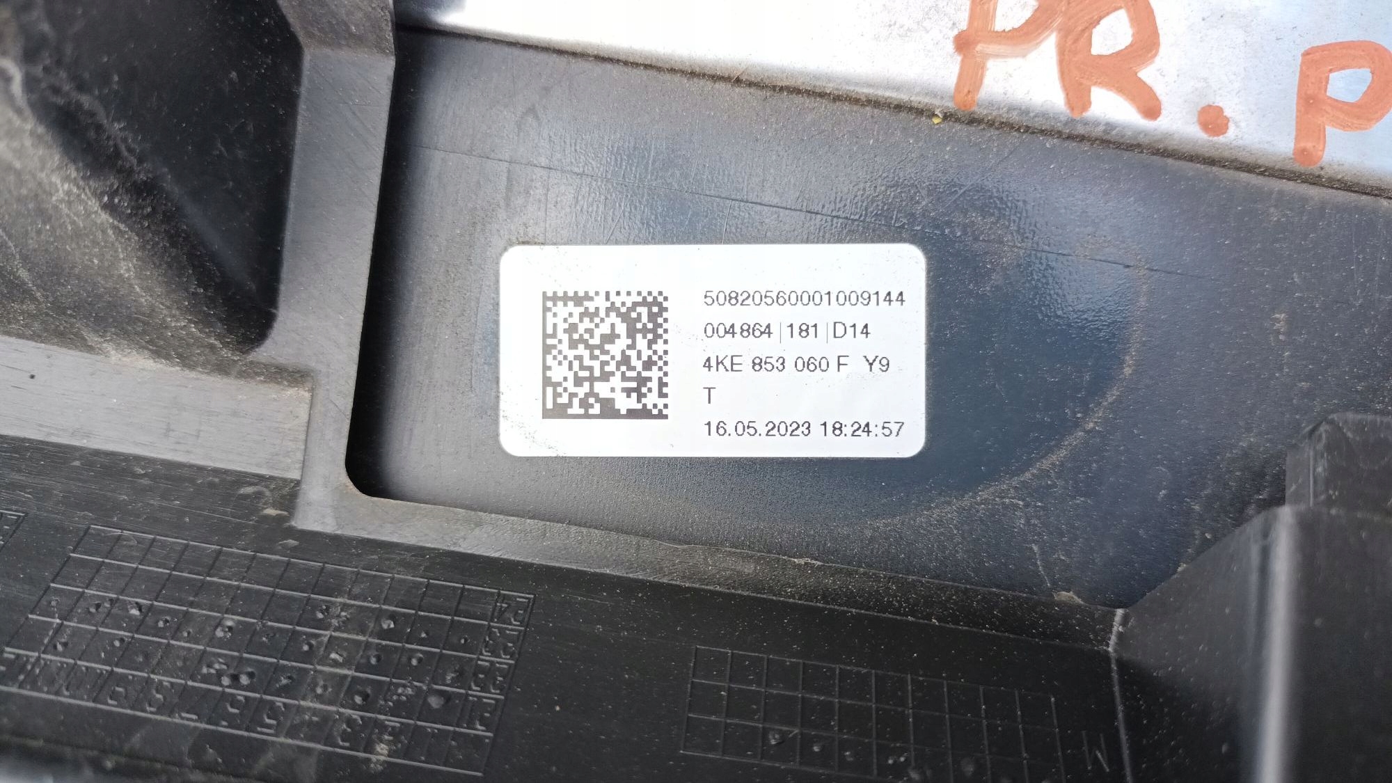 moulding for door right PRZRDNIA AUDI E-TRON 2018R->