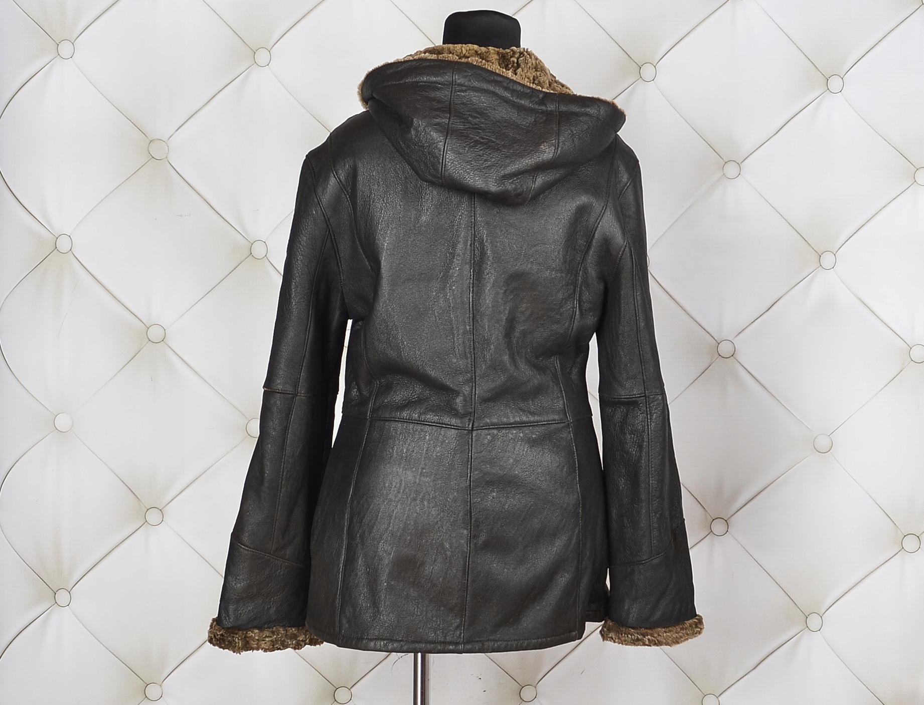 1184 FABIANI KOŻUCH NATURALNY LAMM KAPTUR 40 L Rozmiar 40