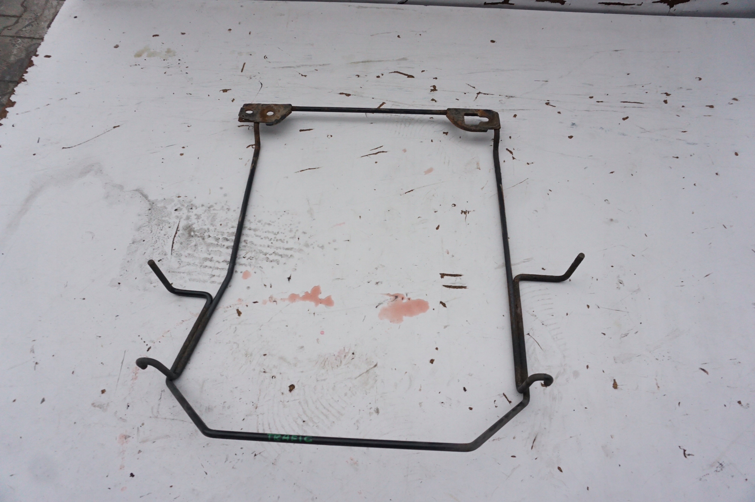 KOSZ KOŁA ZAPASOWEGO RENAULT TRAFIC II