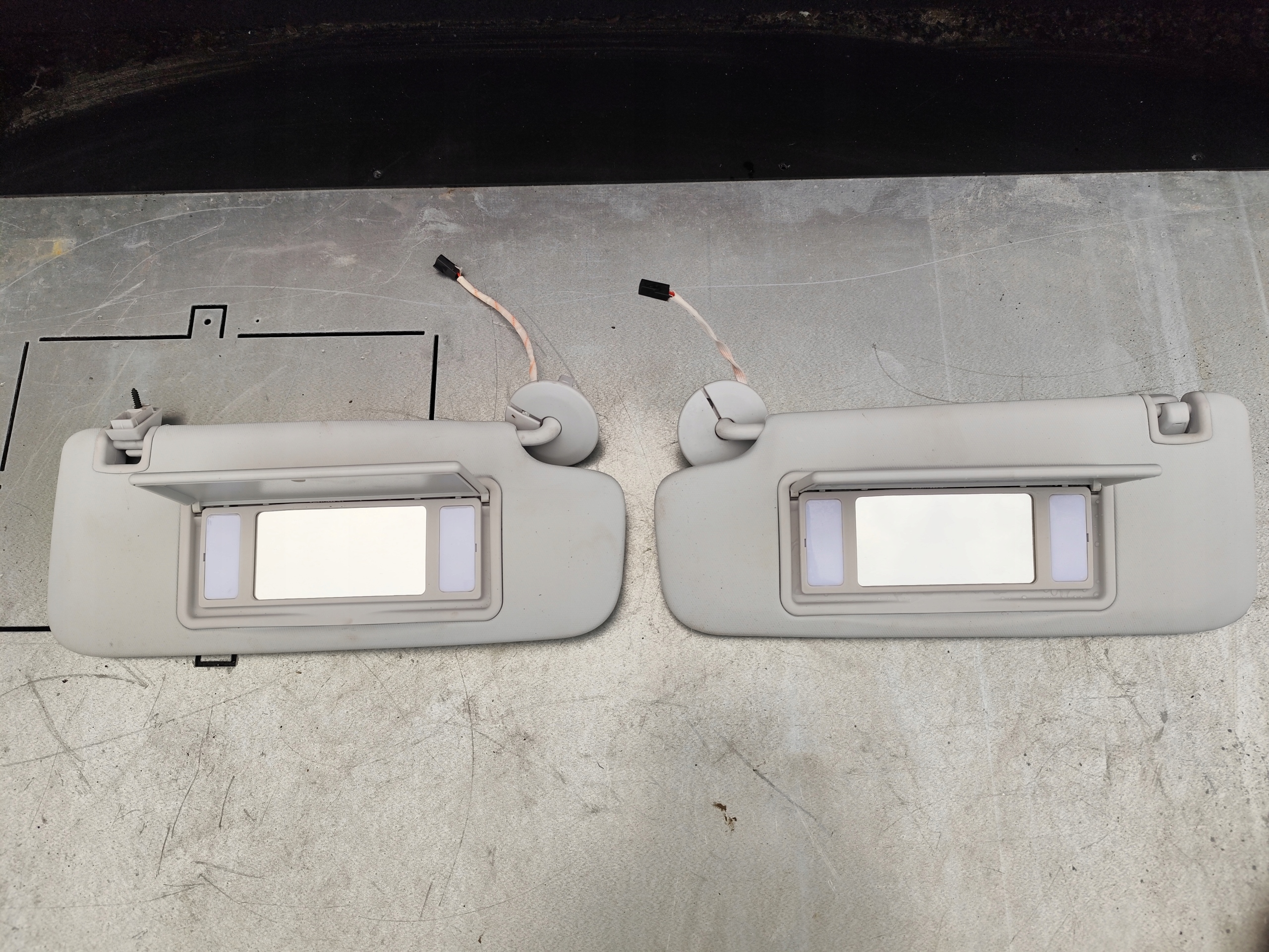 OPEL CROSSLAND visor visor right left