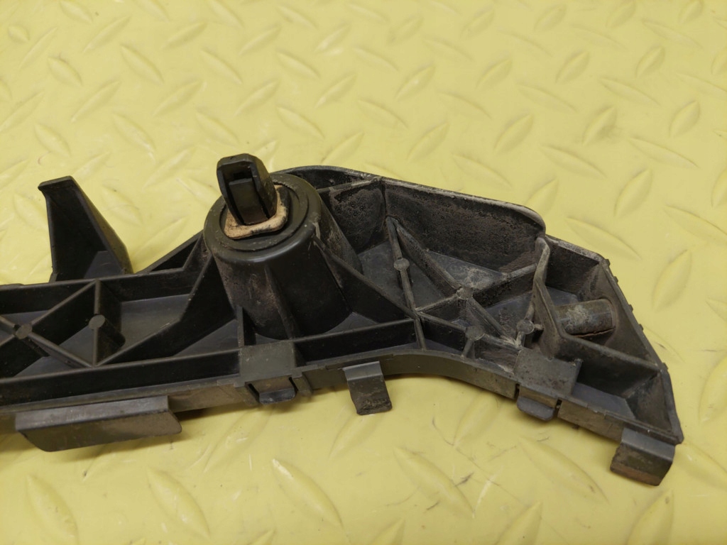 MAZDA 6 II KOMBI bumper bracket right rear part GS2B502HI
