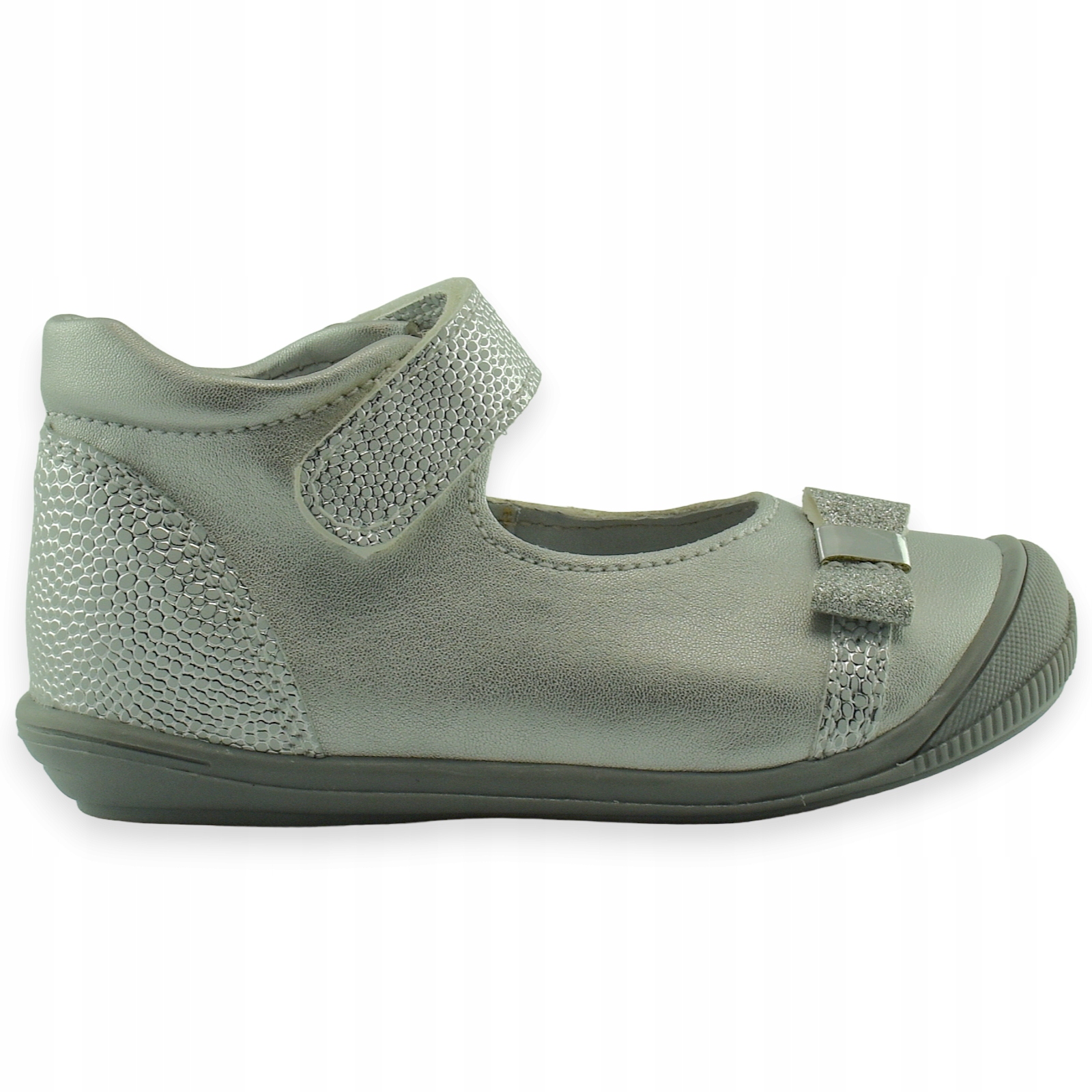 Baleriny dziecięce srebrne Kornecki 06068 rzep 21 Stan opakowania oryginalne