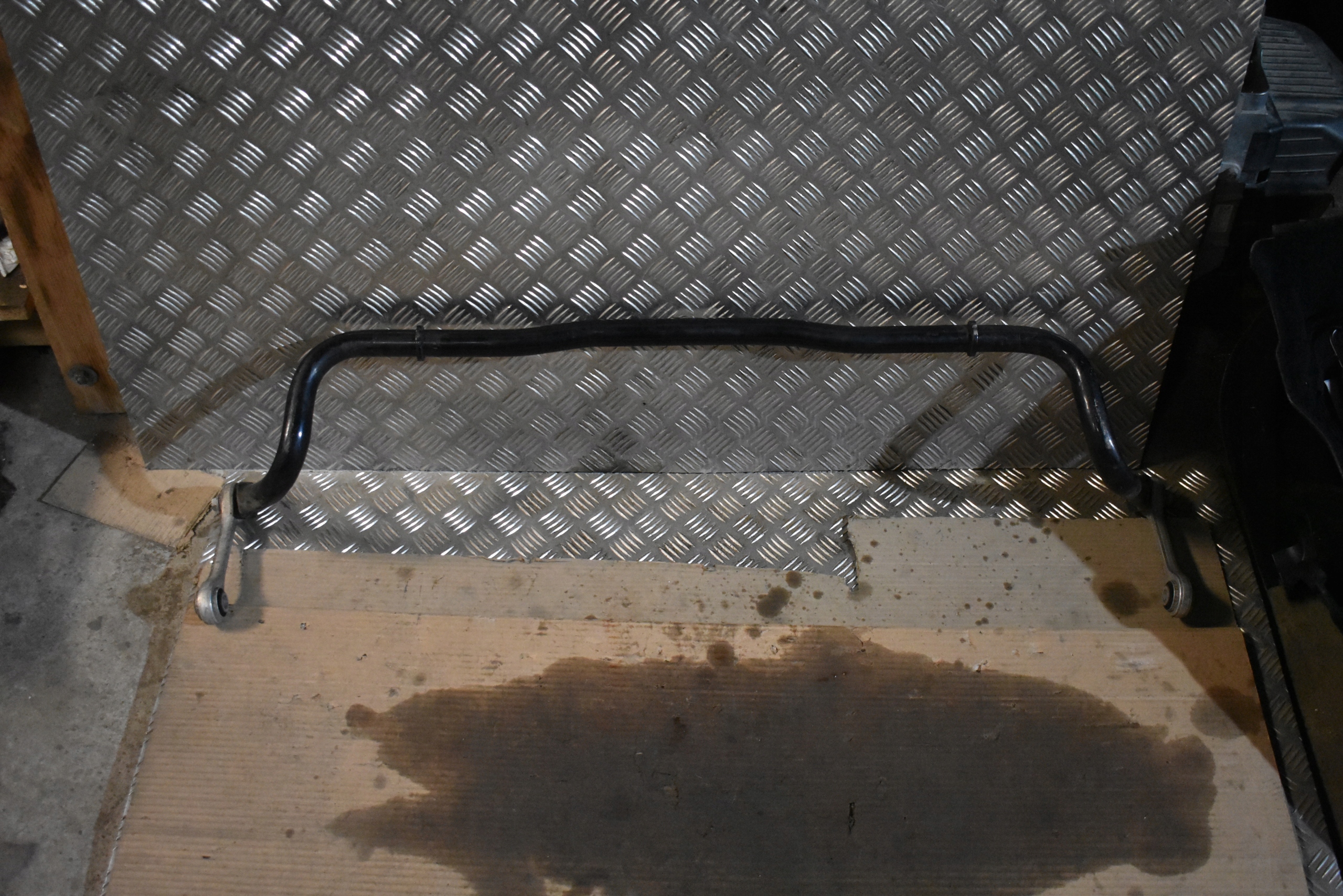 IDEALNY STABILIZATOR front front PORSCHE MACAN 1 9