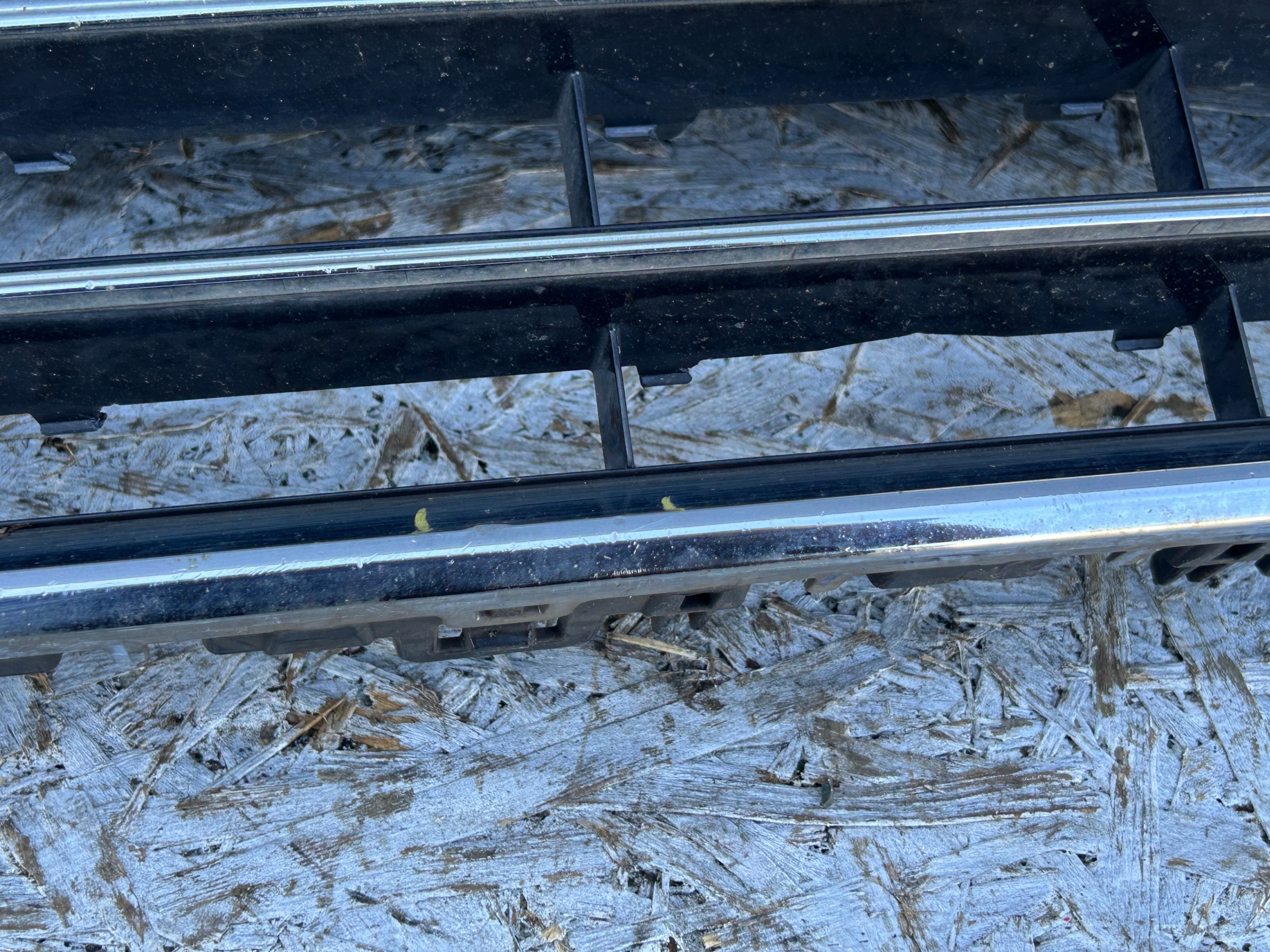 grill grille of a bumper front AUDI A6 C8 4K0853651C