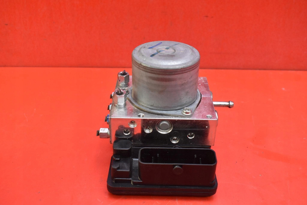Pompa ABS TD8417 NISSAN LEAF 2 II ZE1 150 KM 17-21