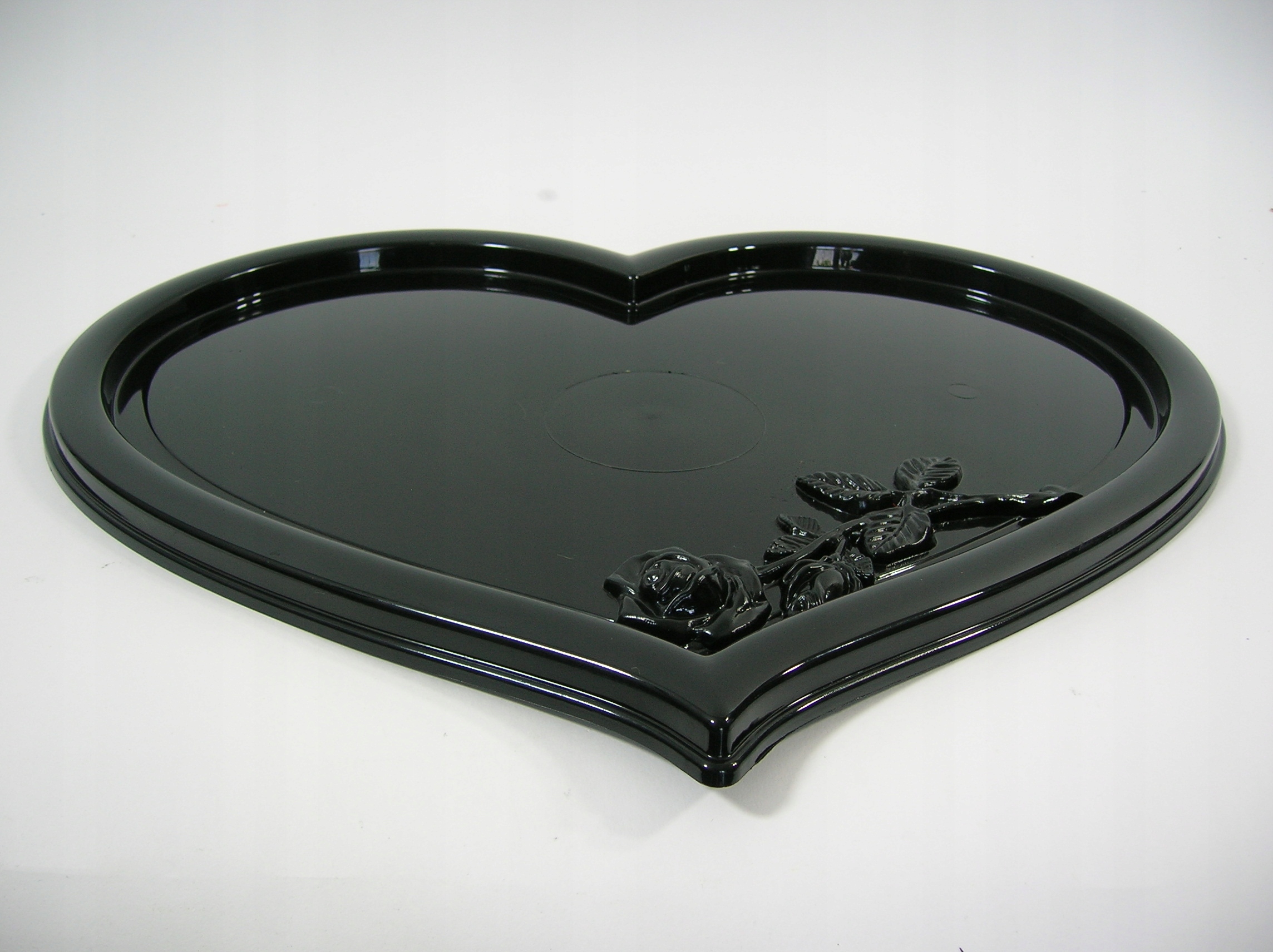 PODSTAWKA POD ZNICZ CZARNE SERCE NA CMENTARZ EAN (GTIN) 5907311472005