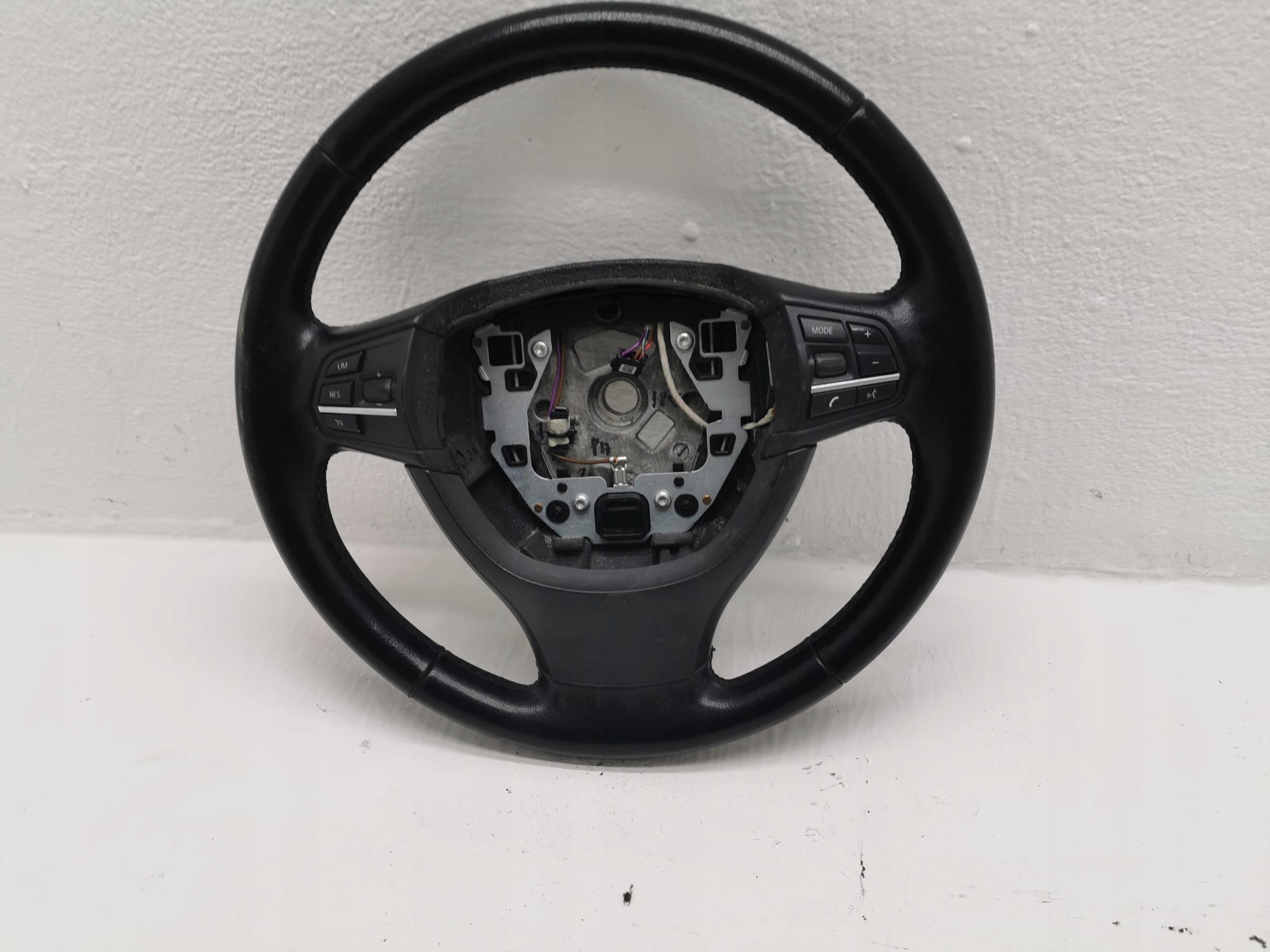 lenkrad MULTI BMW SERIA 5 F10 F11 10-17 EU