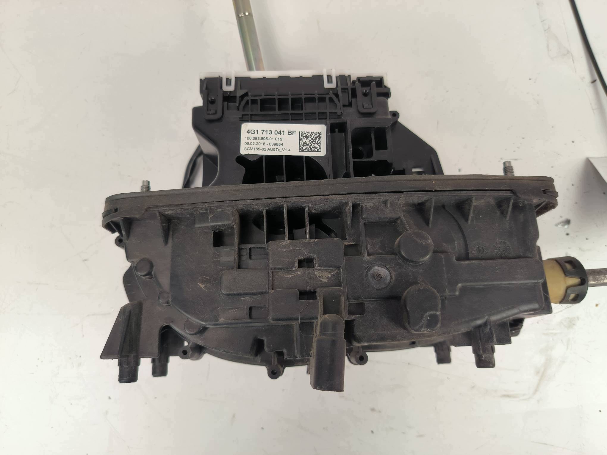 páčka změny převodů 4G1713041BF AUDI A6 C7 LIFT