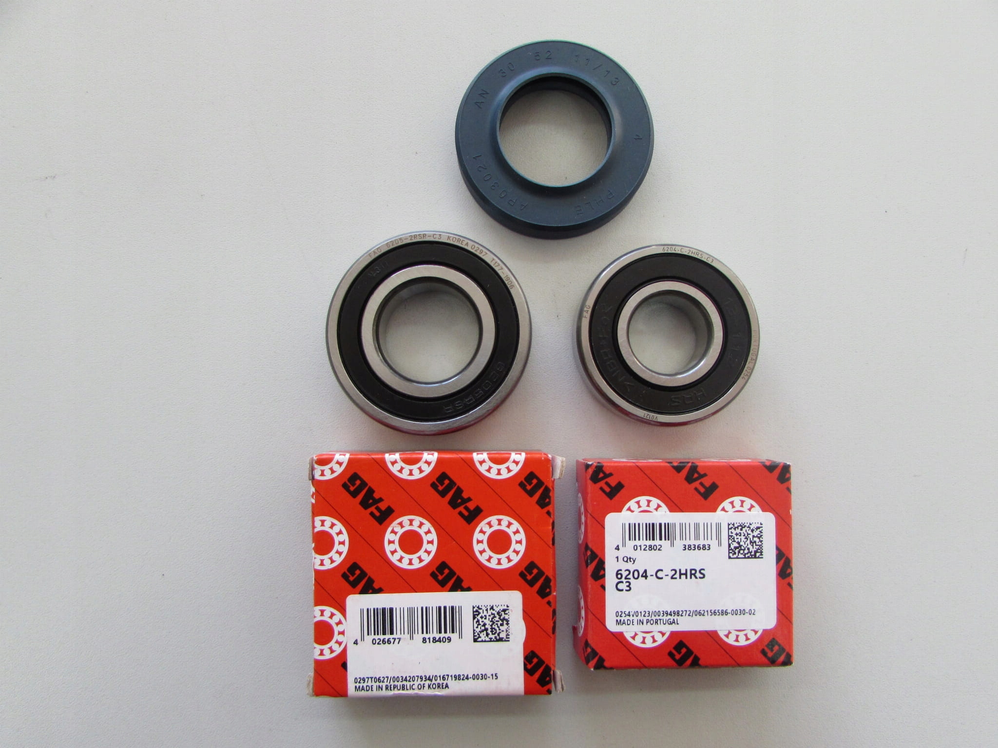 ZESTAW NAPRAWCZY ŁOŻYSKA+SIMMERING DO PRALKI CANDY C1 145-84