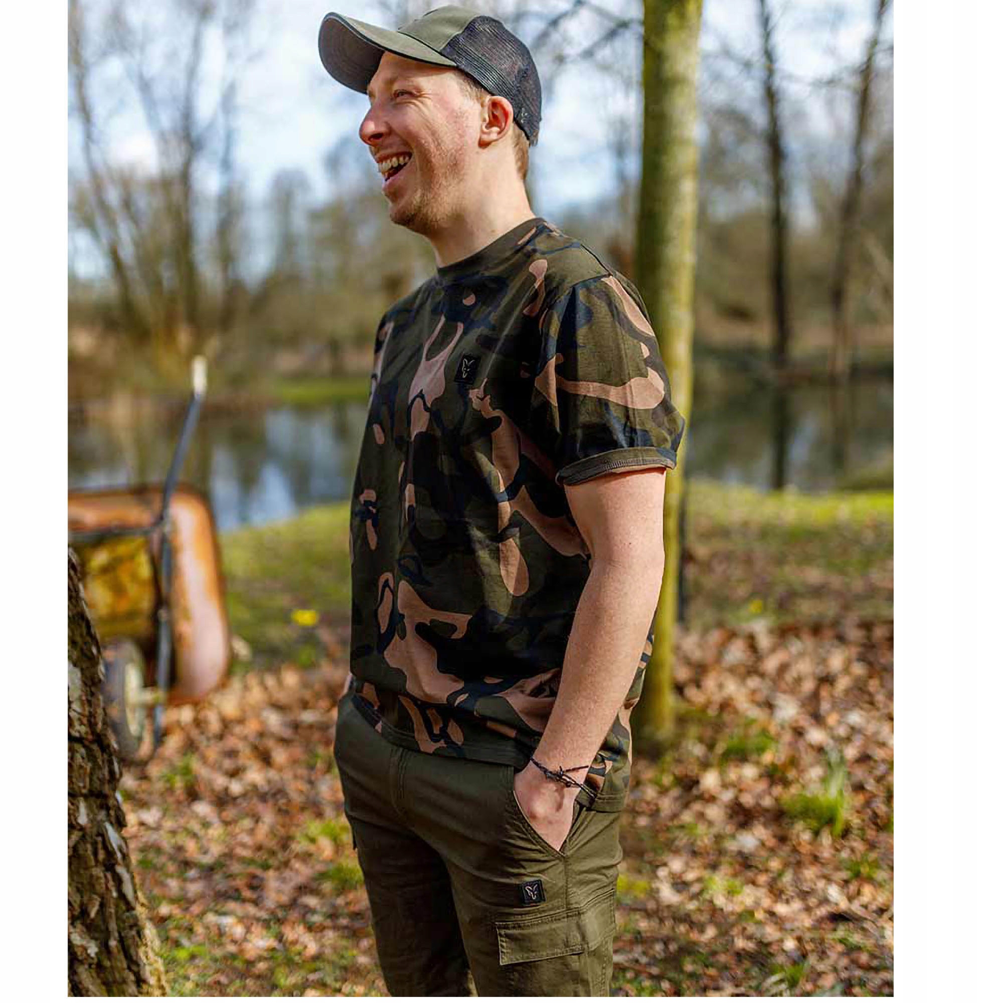 Koszulka Wędkarska T-Shirt Fox Camo T Moro r. M Model CFX280