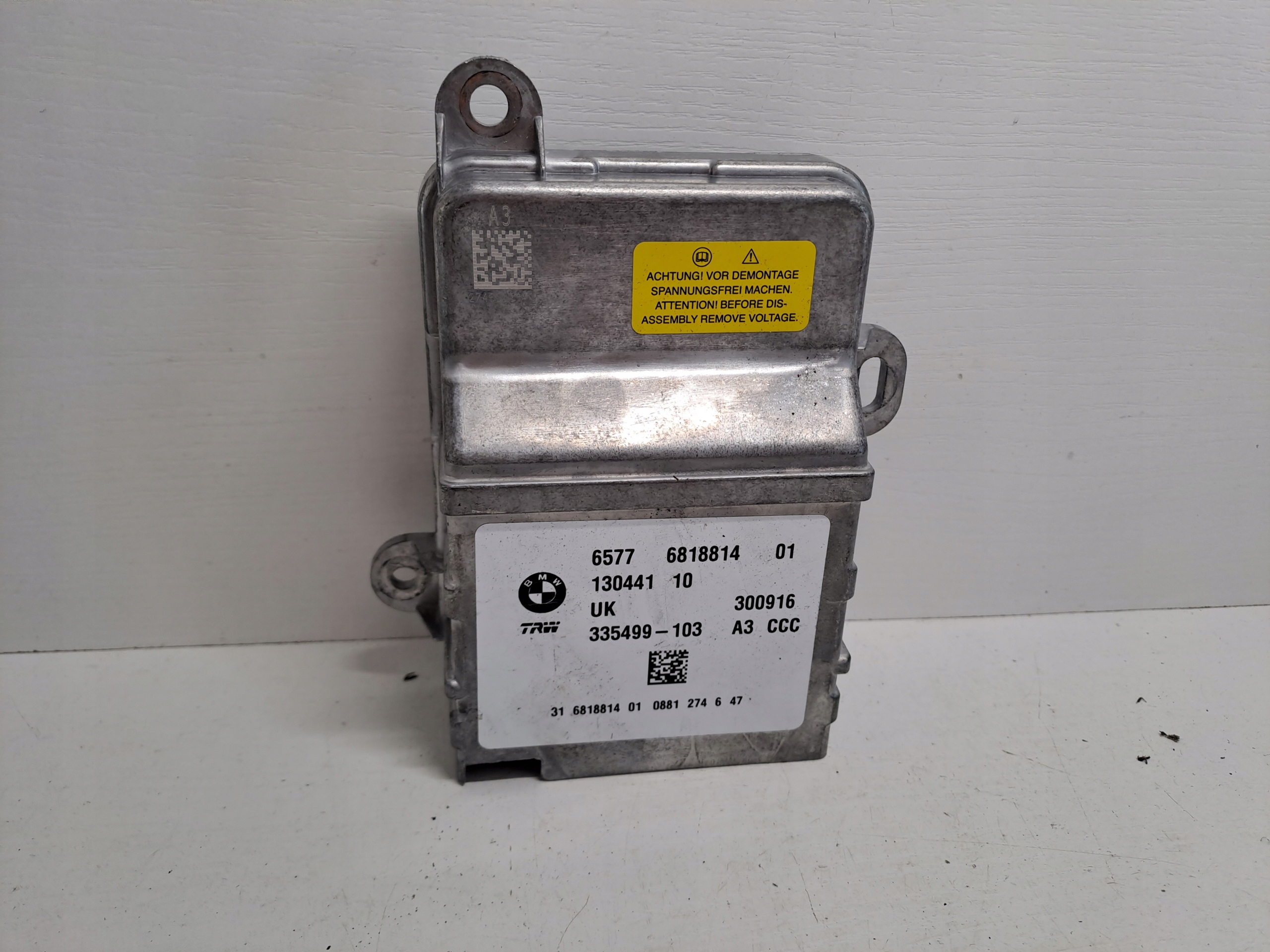 BMW X1 MODUŁ SENSOR AIRBAG PODUSZEK 6818814