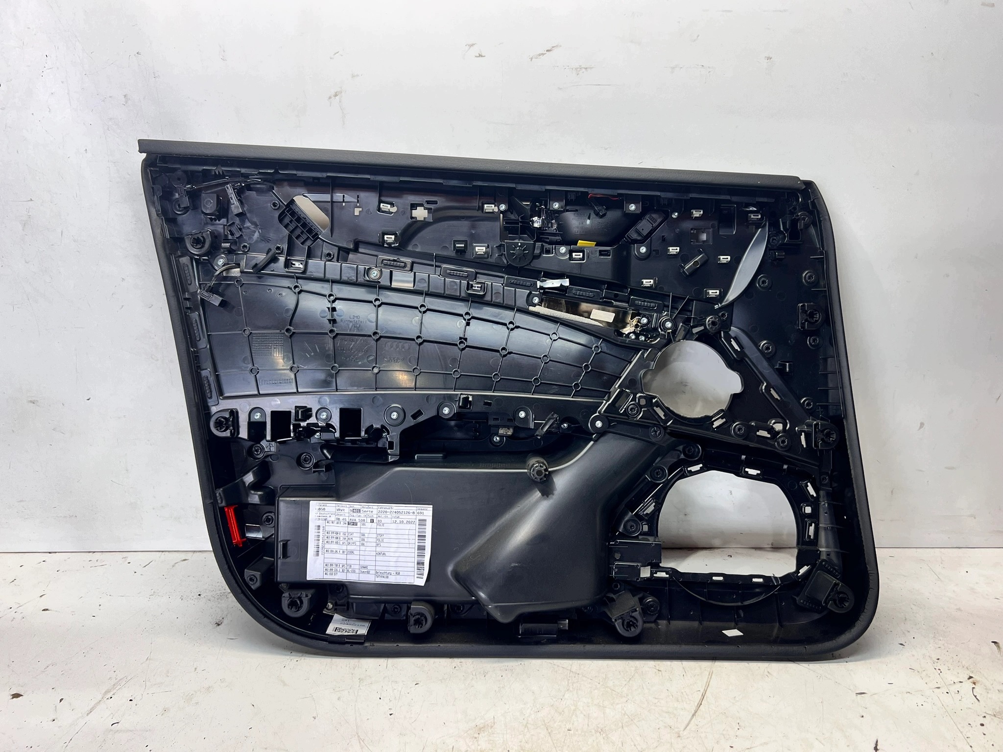 side door right front AUDI A6 C8 4K1867106B QQ2