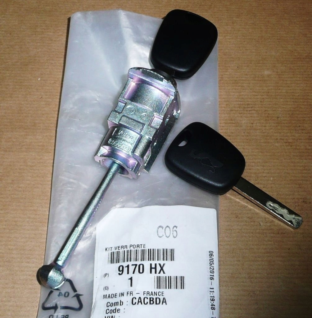 9170.HX 9170HX - Вставка замка PEUGEOT PARTNER задний Д. крыло