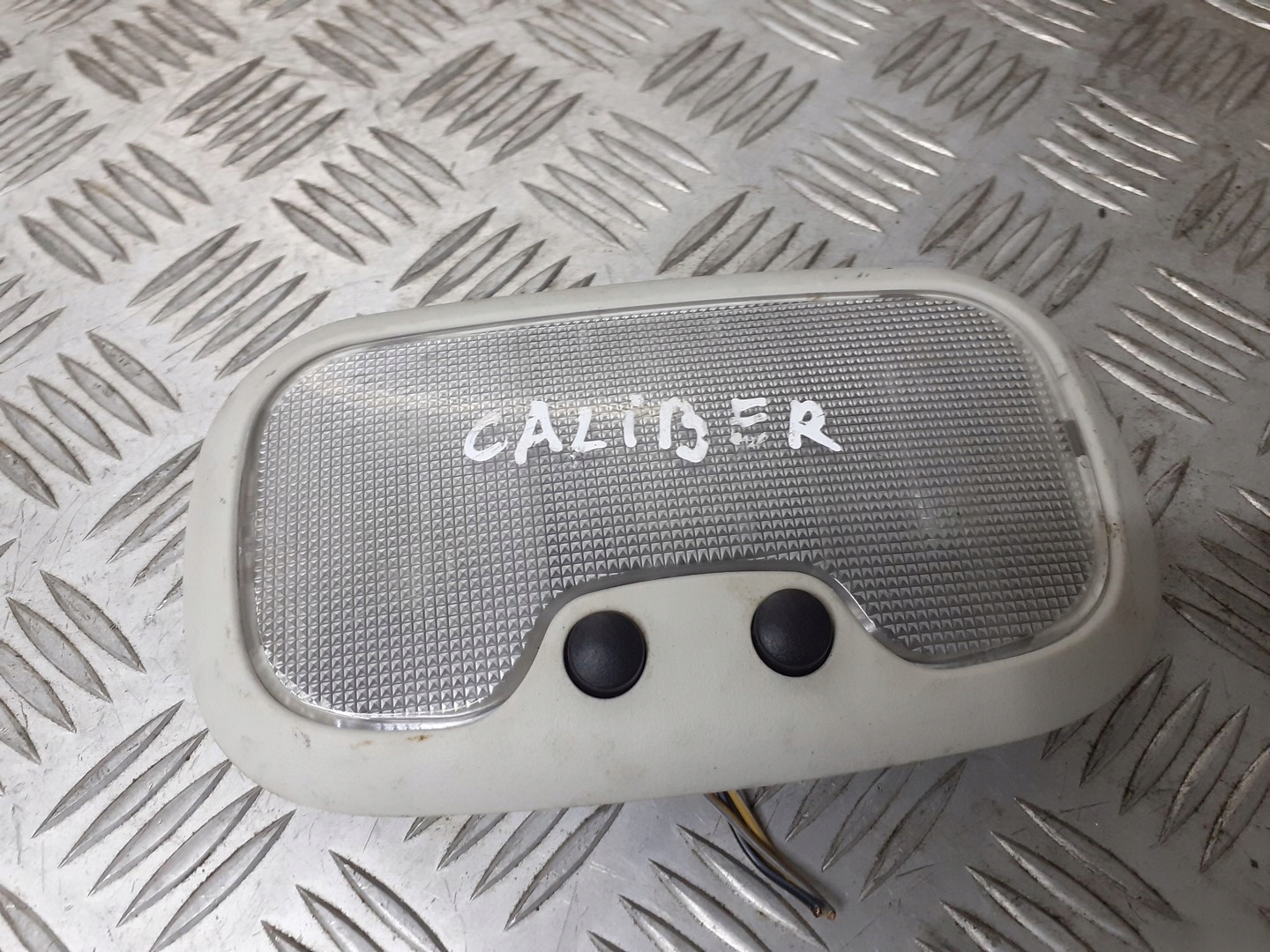 OŚWIETLENIE KABINY TYŁ DODGE CALIBER OYQ85TRMAA