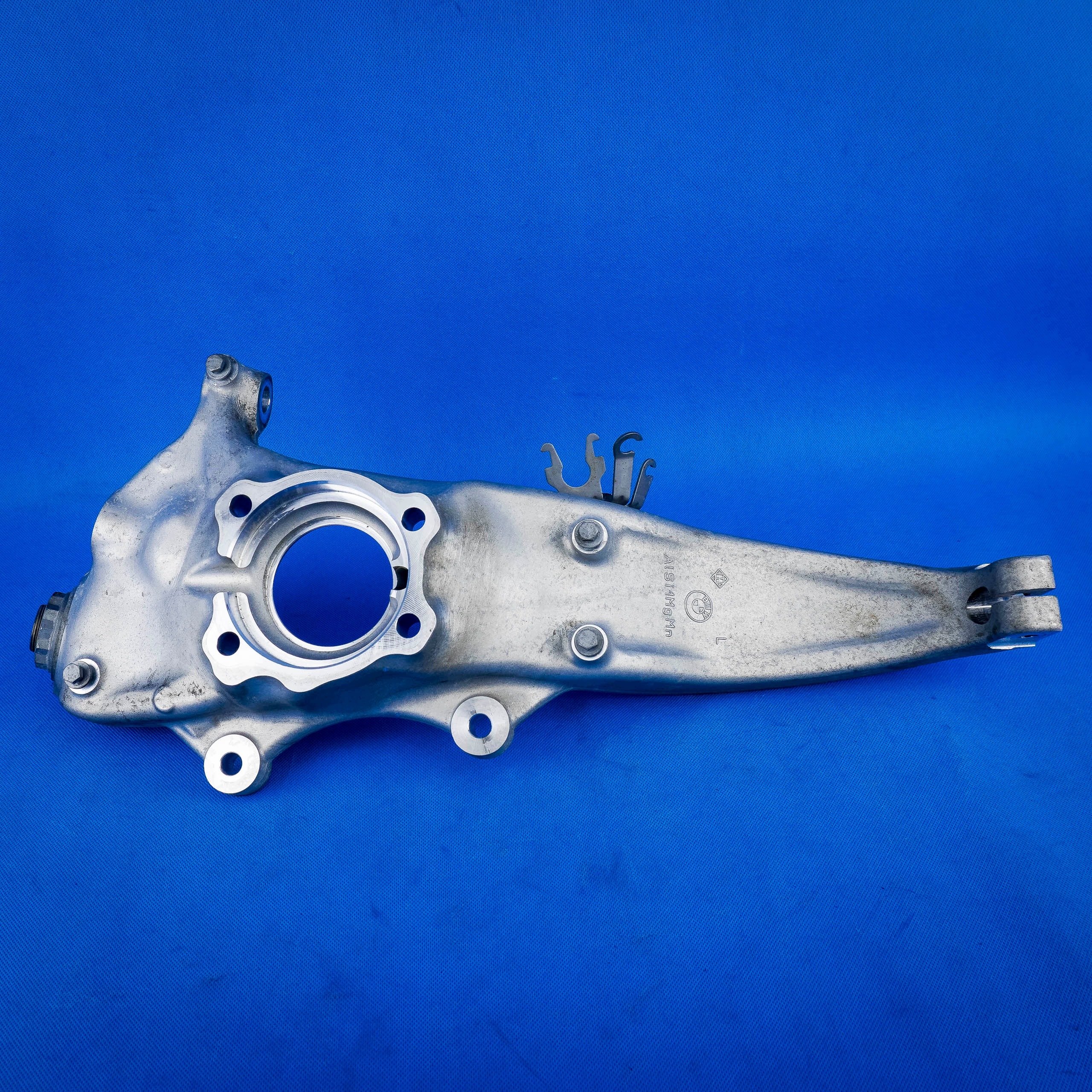 swing wheels front front left joint BMW 5 G30 6884385 6852536 59km