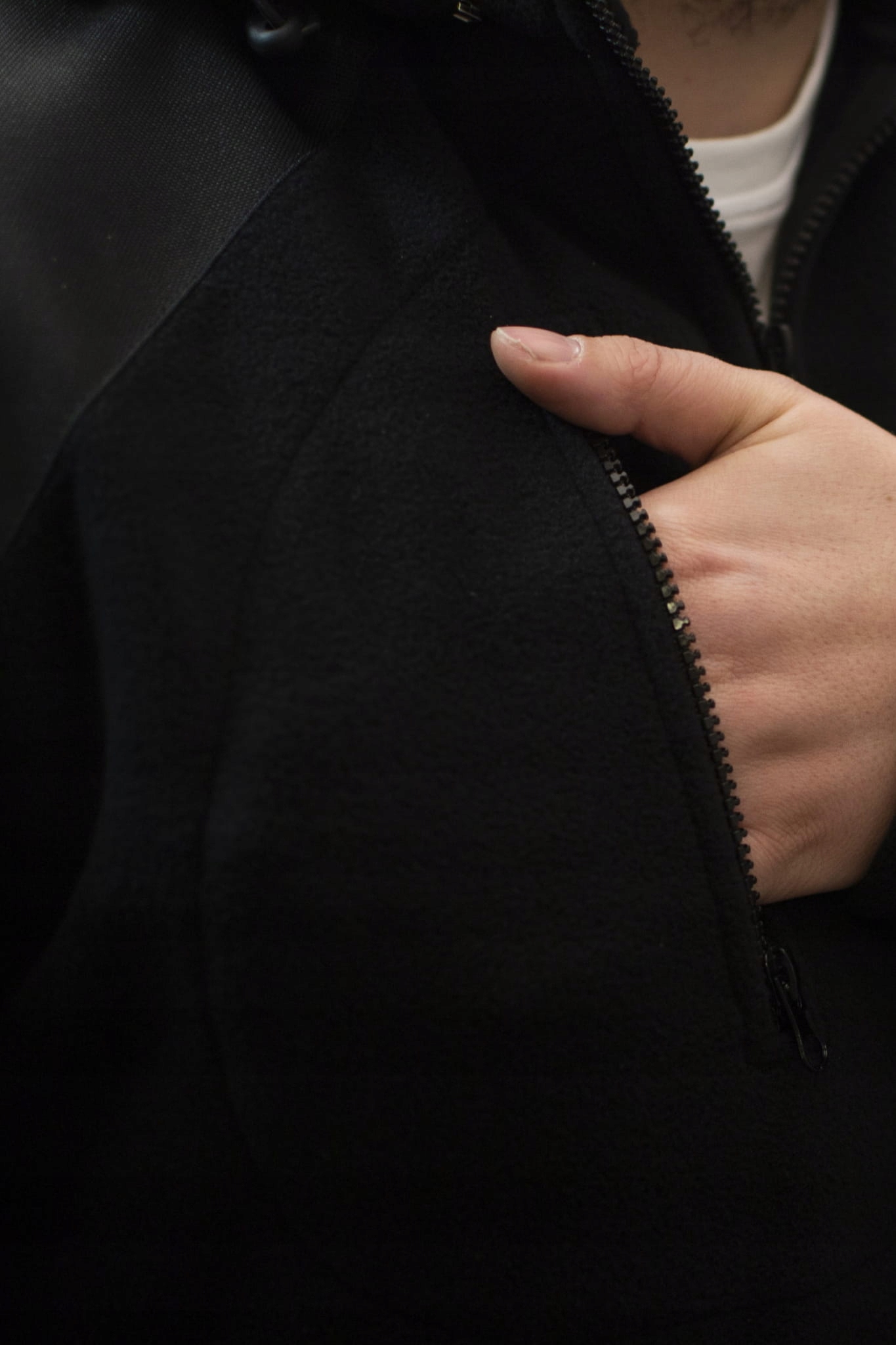 BLUZA POLAROWA BARDZO GRUBA CIEPŁA Z KAPTUREM TURYSTYCZNA CZARNY L Kolekcja Outdoor