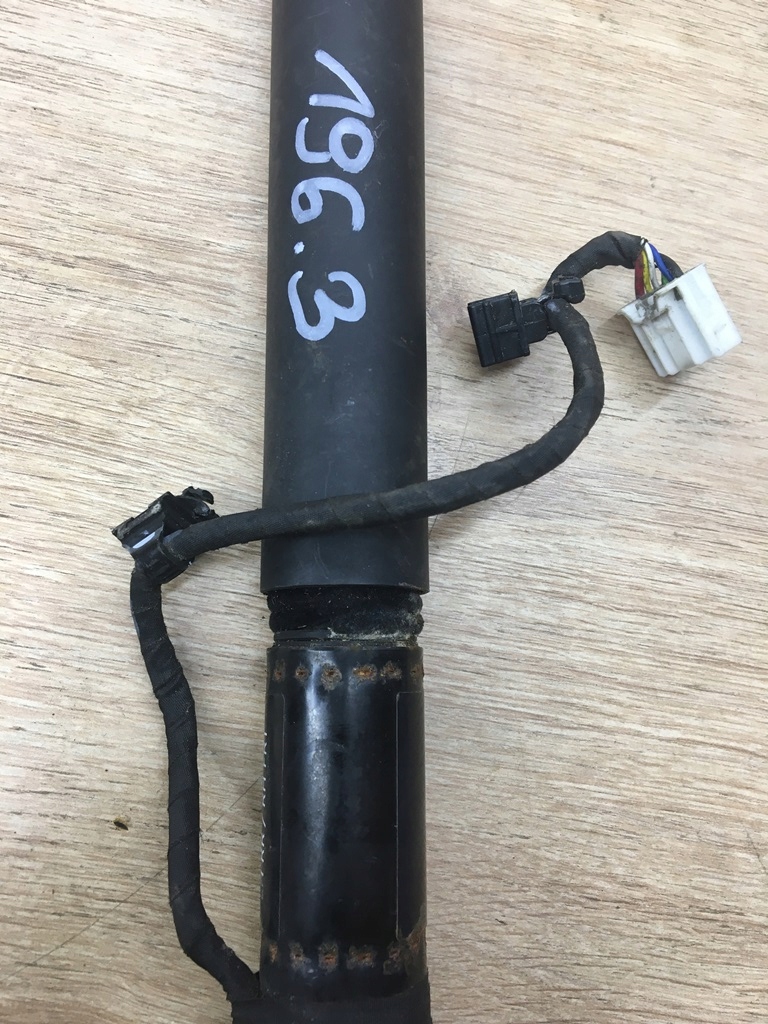 AMORTYZATOR PODNOSNIK DRZWI LEWY PRAWY TYL TESLA X Part manufacturer Tesla