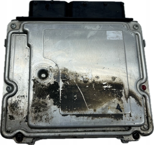 VW PASSAT B6 2.0 control unit computer ECU 06F906056FB 0261S02261