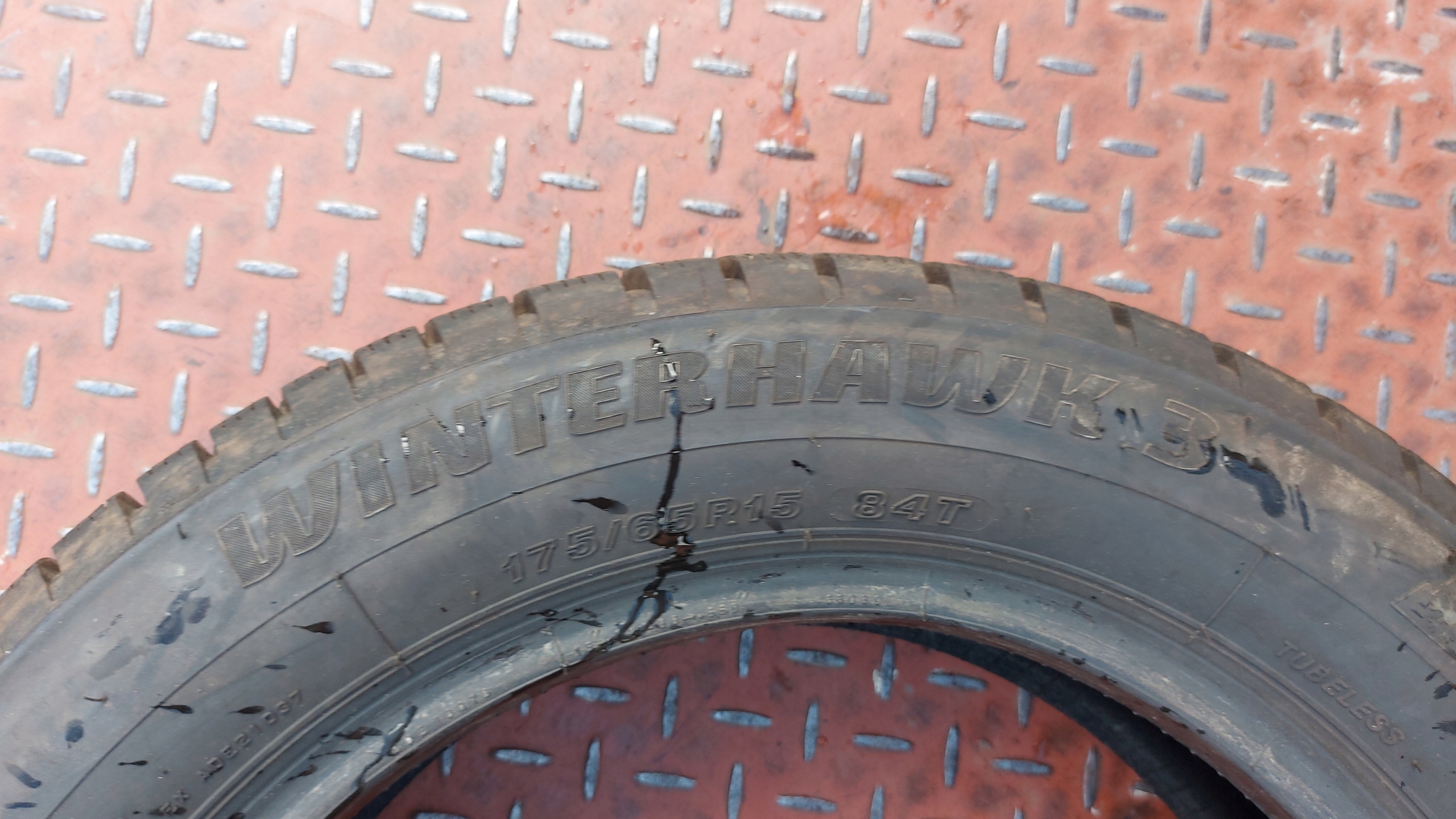 FIRESTONE WINTERHAWK 3 175/65R15 Reifen Winter- 6mm
