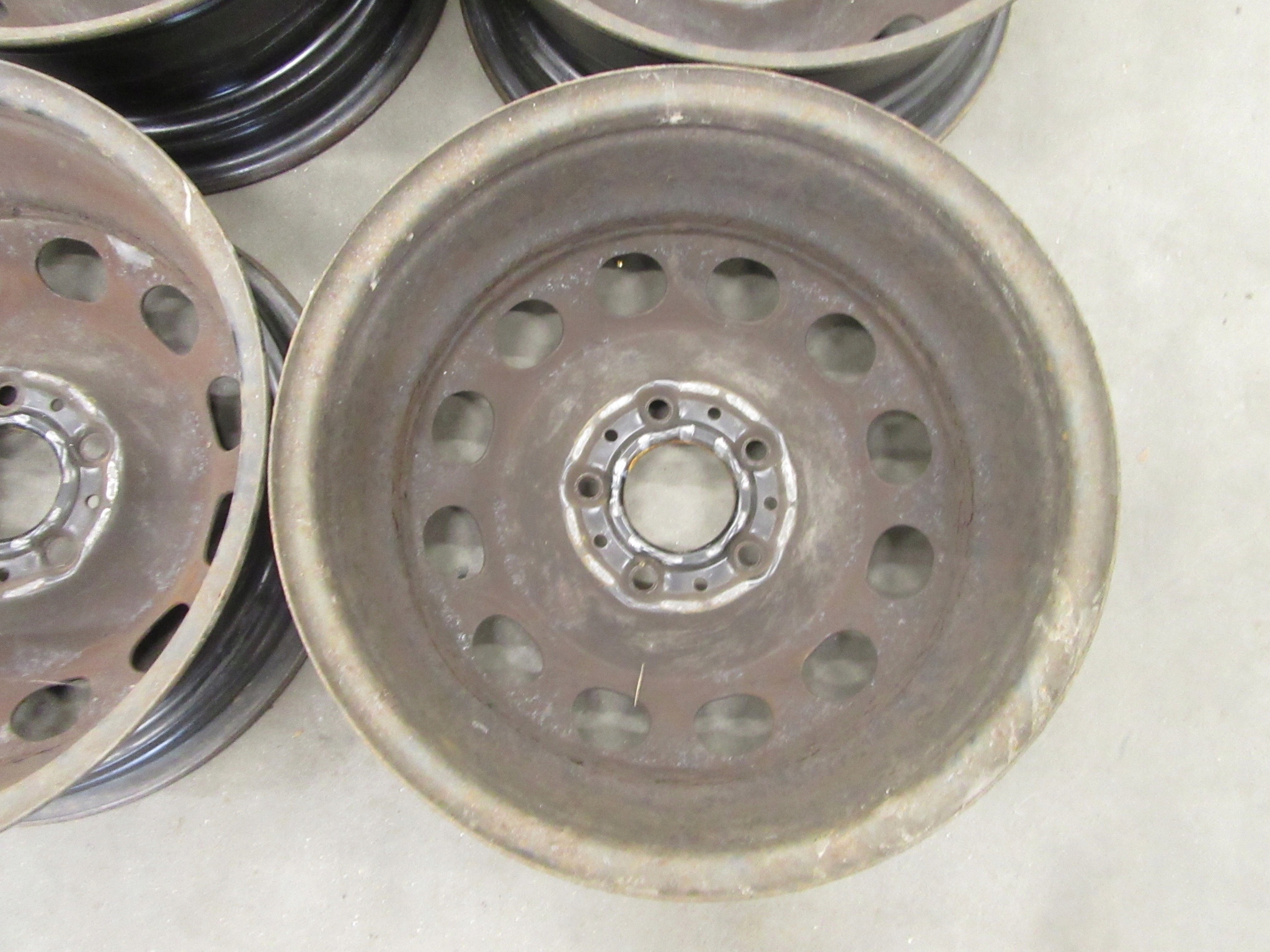 discs metal BMW e36 e46 e81 e87 e90 e91 5x120 et42 16" 6.5j