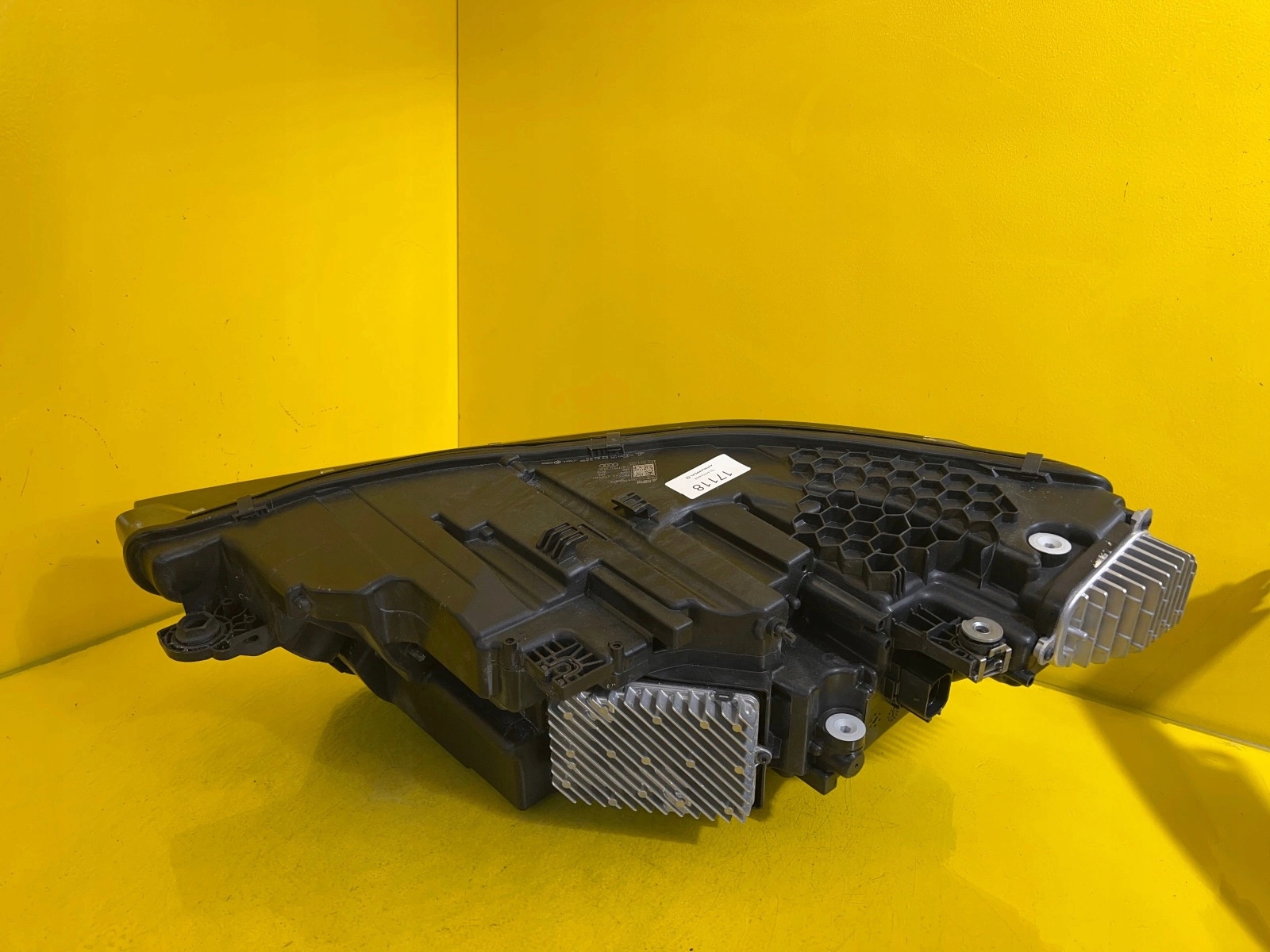 AUDI E-TRON Licht rechts FULL LED 4KE941040
