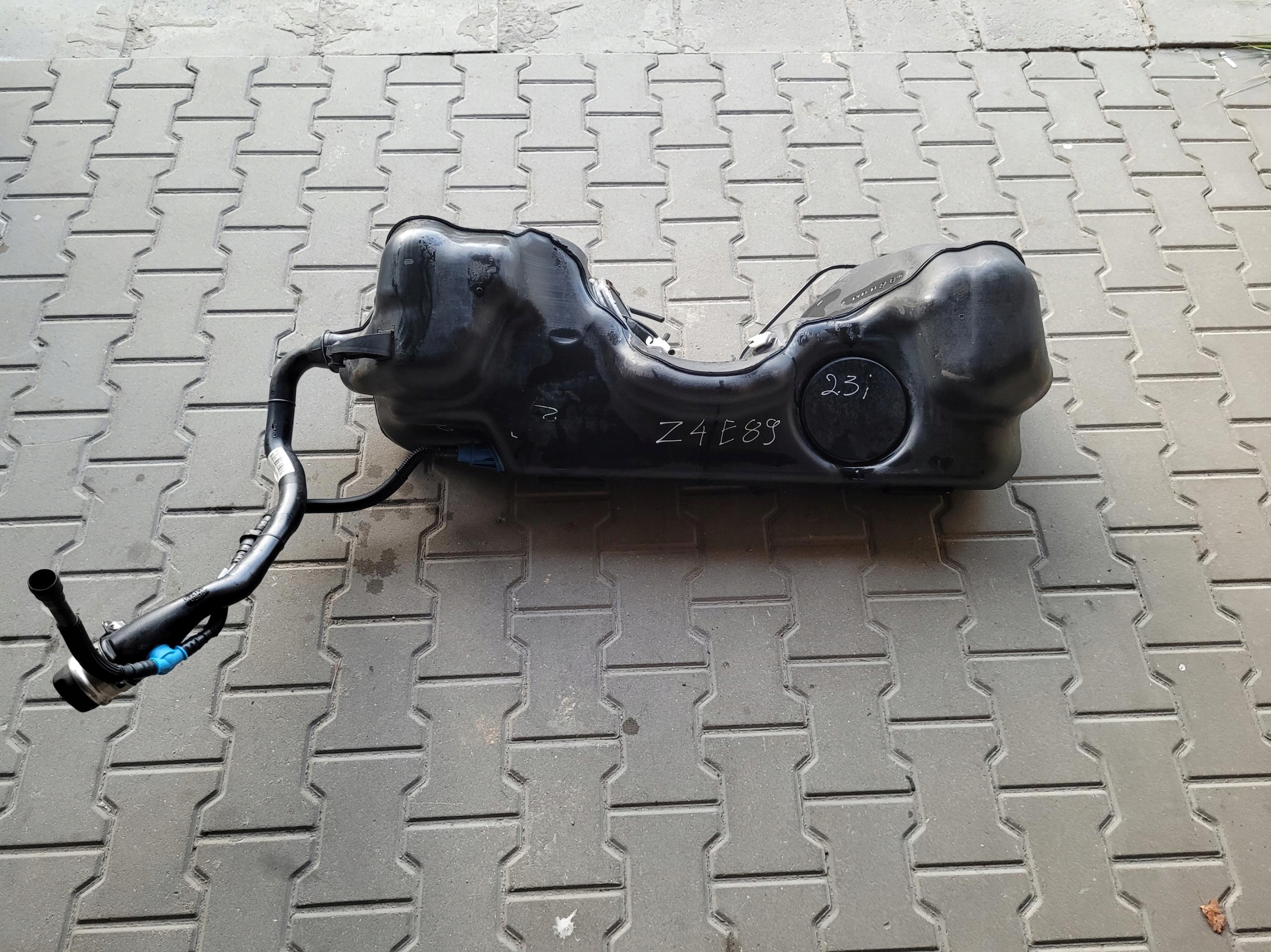 tank fuel tank feed pump BMW Z4 E89 2.3 and