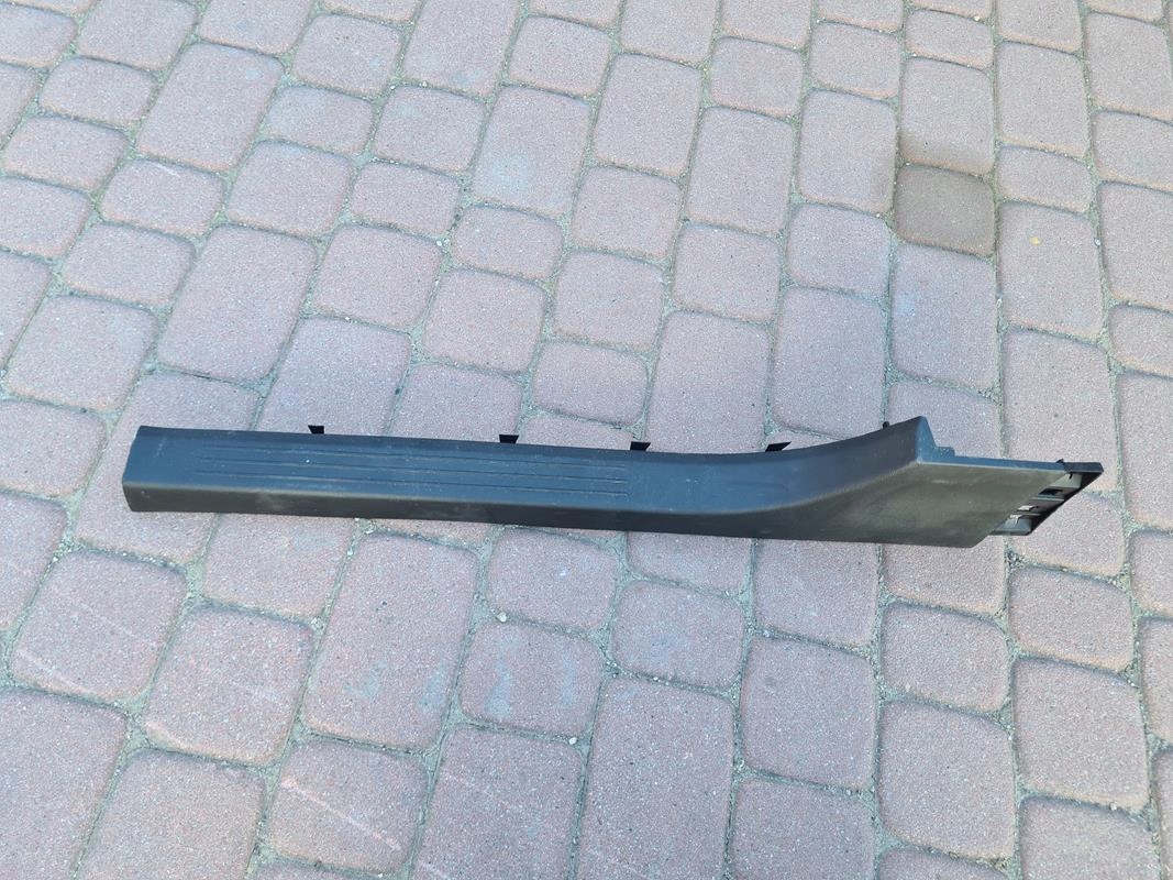 Próg listwa progowa Renault Captur II 2 769515187R