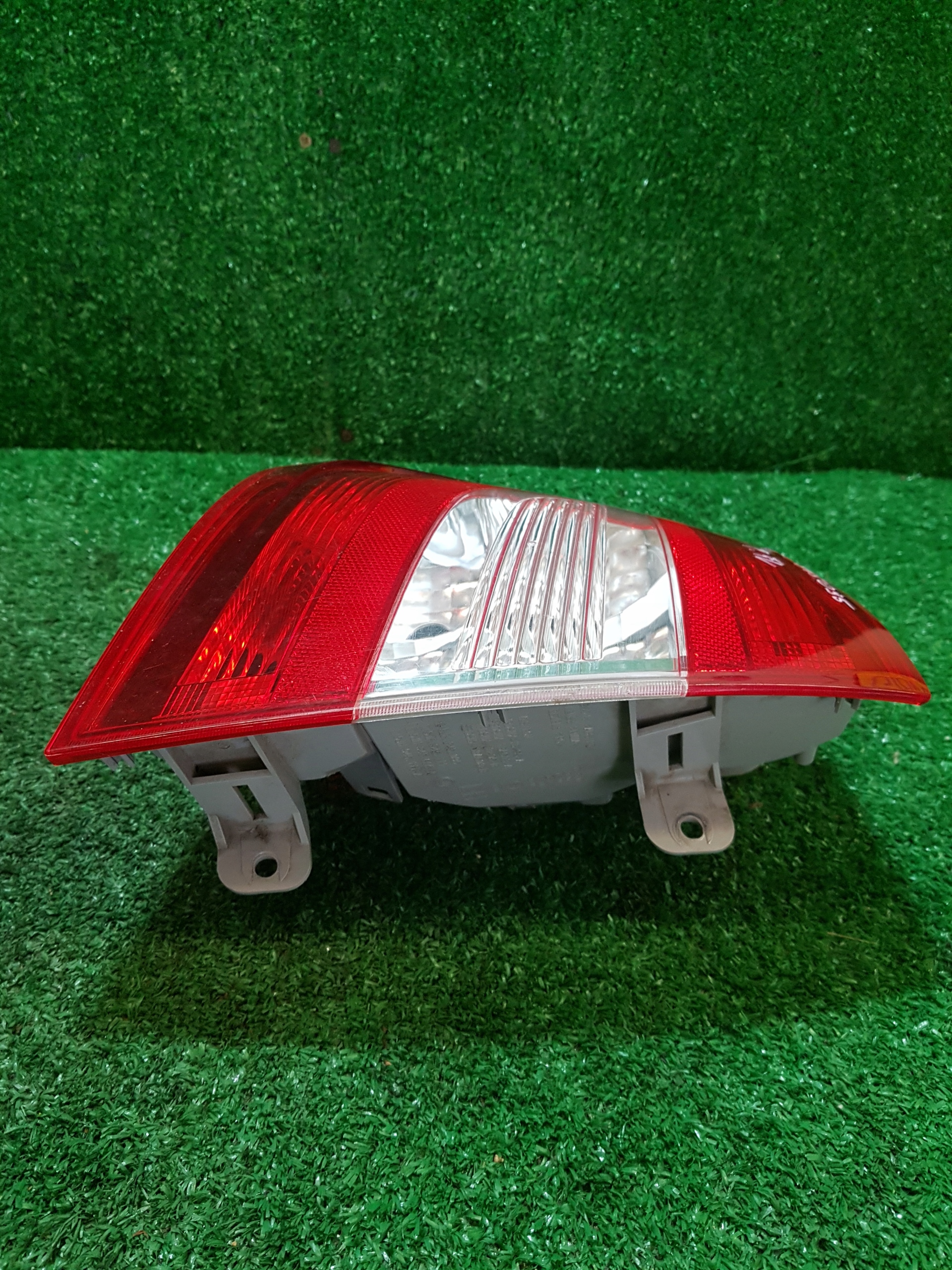 light left rear SKODA RAPID 5JH945095