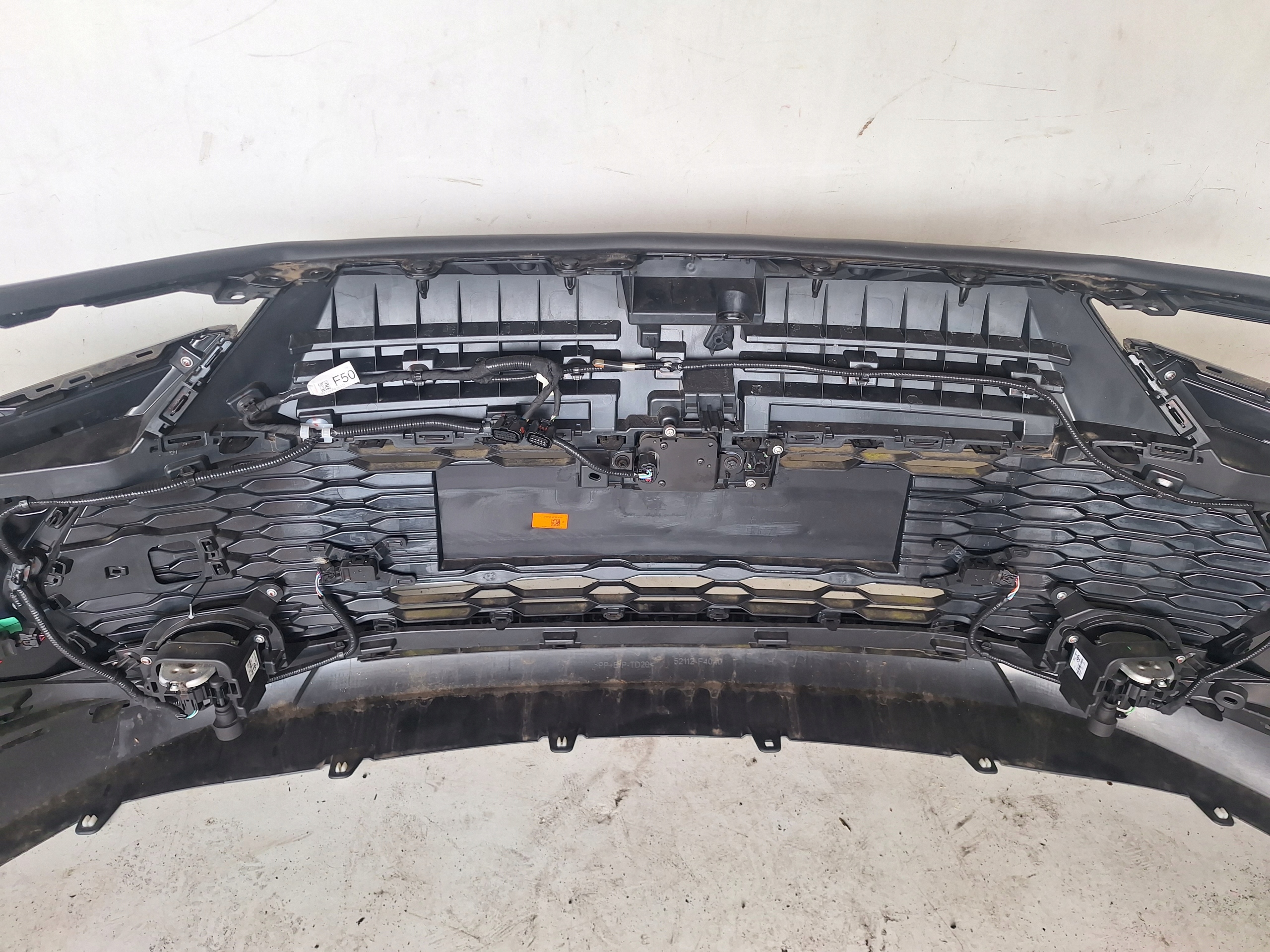 TOYOTA CH-R II bumper 23-> PDC + RADAR + KAMERA 209