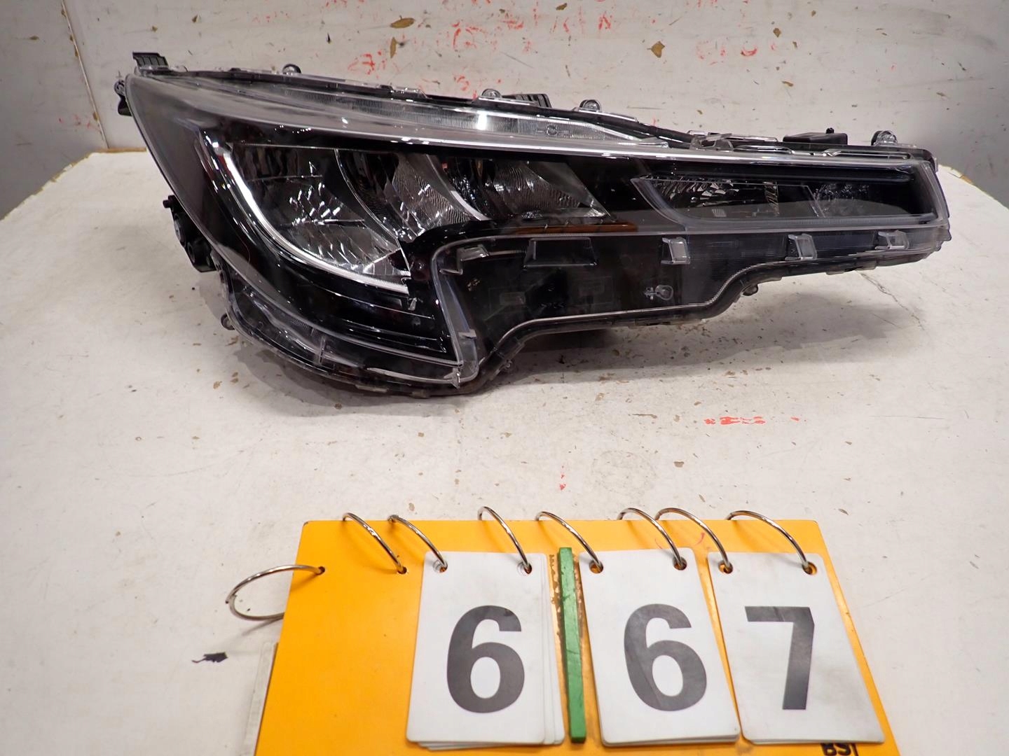 light front front right TOYOTA COROLLA E21 2019- FULL LED 81110-02S60