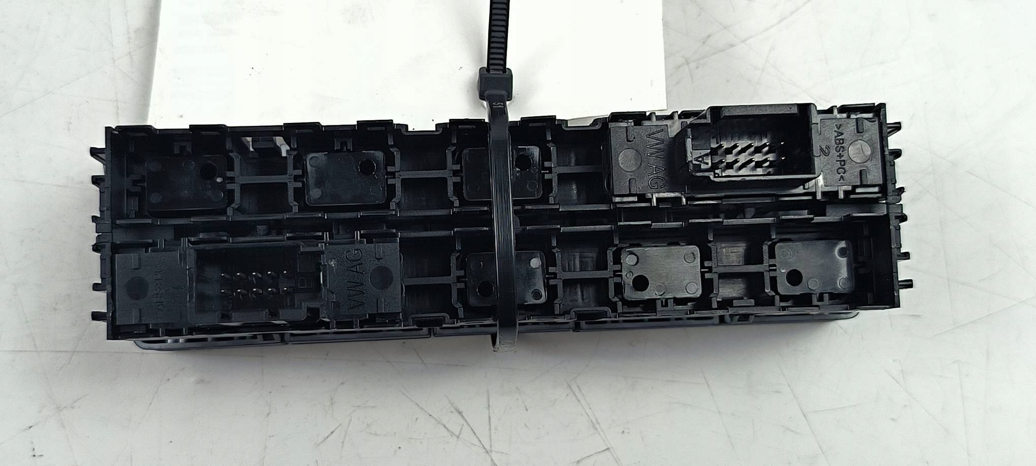 PANEL PRZYCISKOW START STOP 5E1927132M SKODA OCTAVIA III LIFT