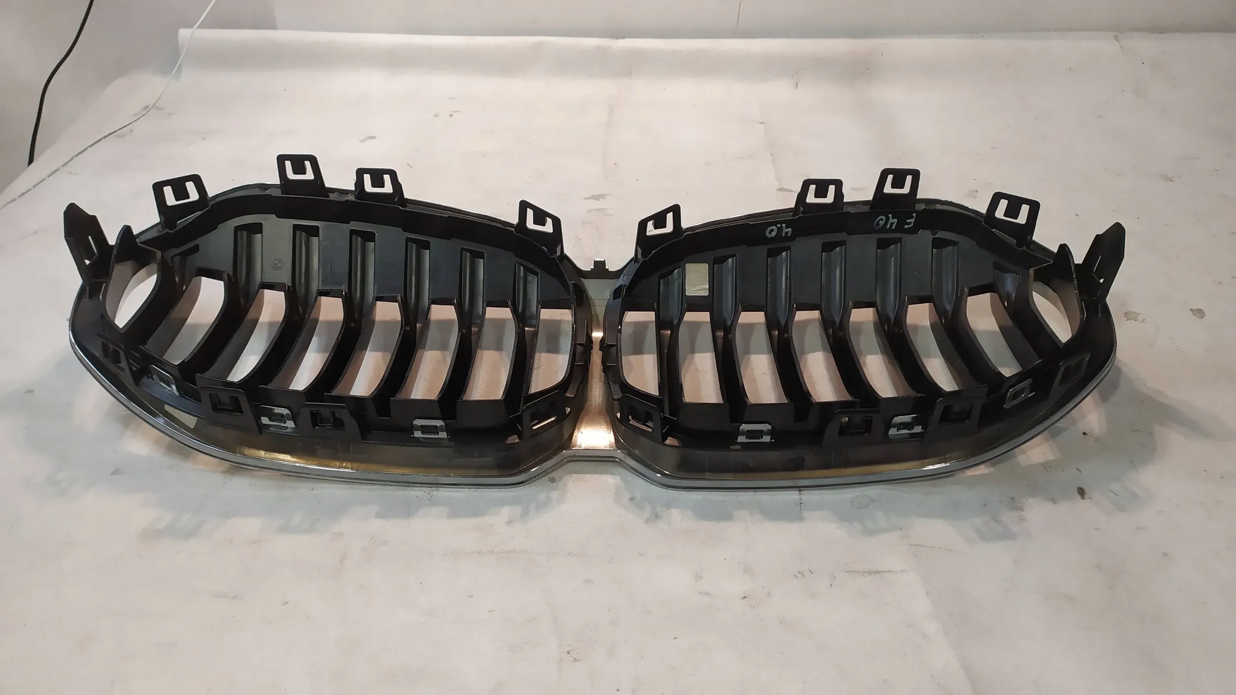 BMW 1 F40 Kühlergrill FRONTGRILL Kühlergitter 5A39367 - Thumbnail 7