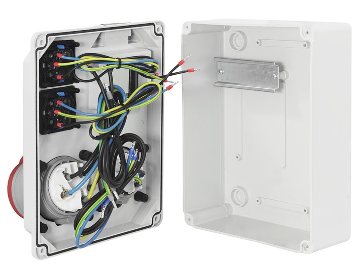 ROZDZIELNICA ROZDZIELNIA BUDOWLANA SKRZYNKA SIŁOWA Napięcie pracy 400 V